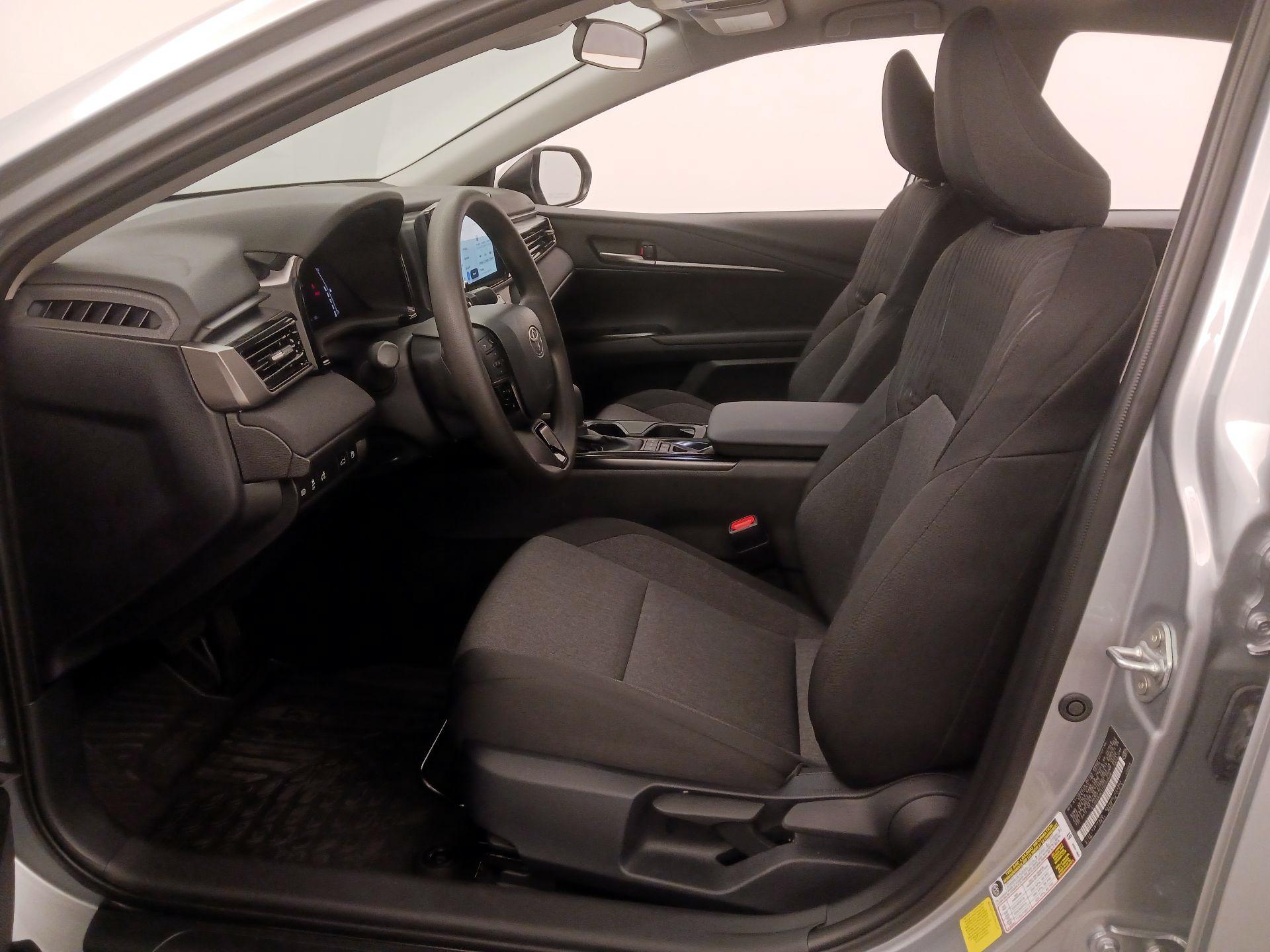 Thumbnail: 2026 Toyota Camry - 11