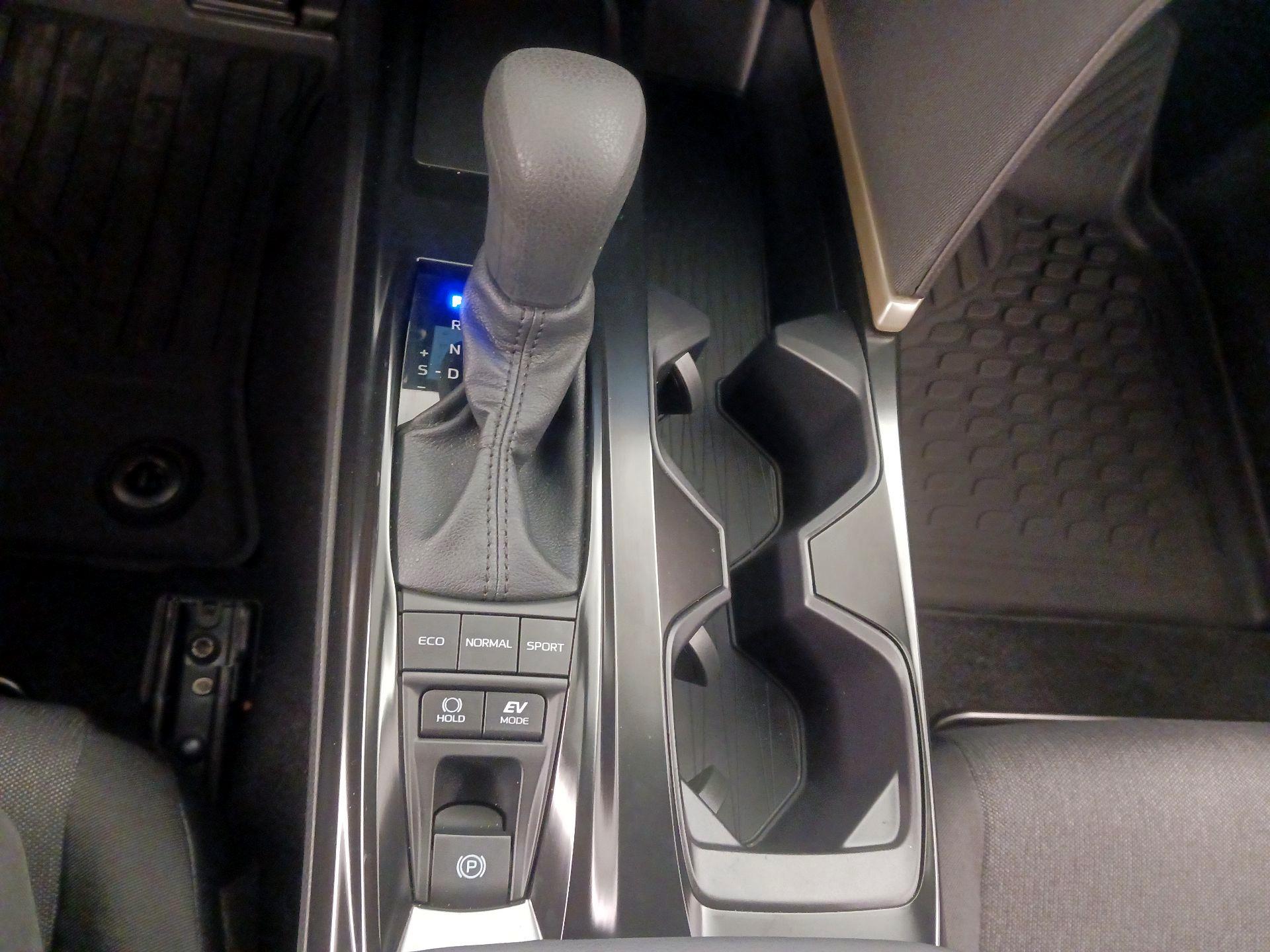 Thumbnail: 2026 Toyota Camry - 18