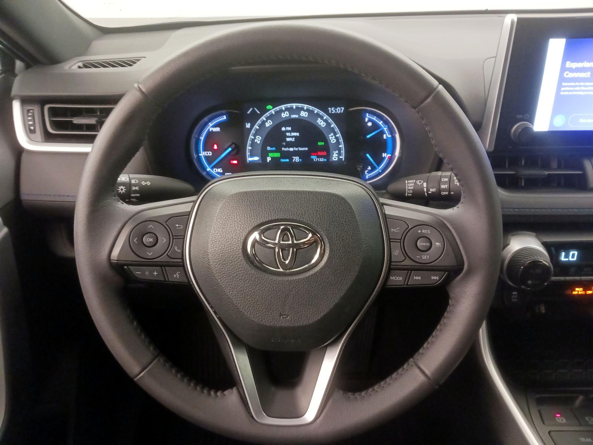 Thumbnail: 2023 Toyota RAV4 - 10