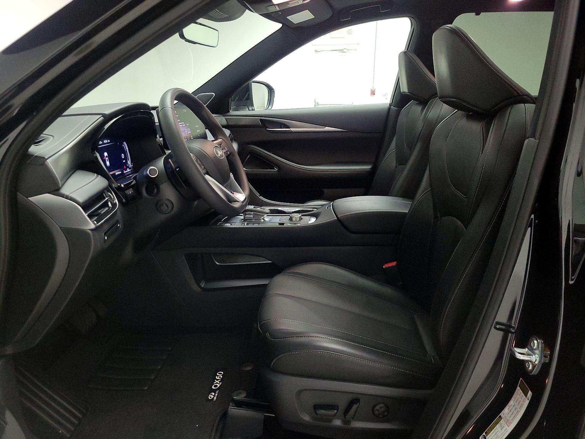 Thumbnail: 2025 INFINITI QX60 - 11