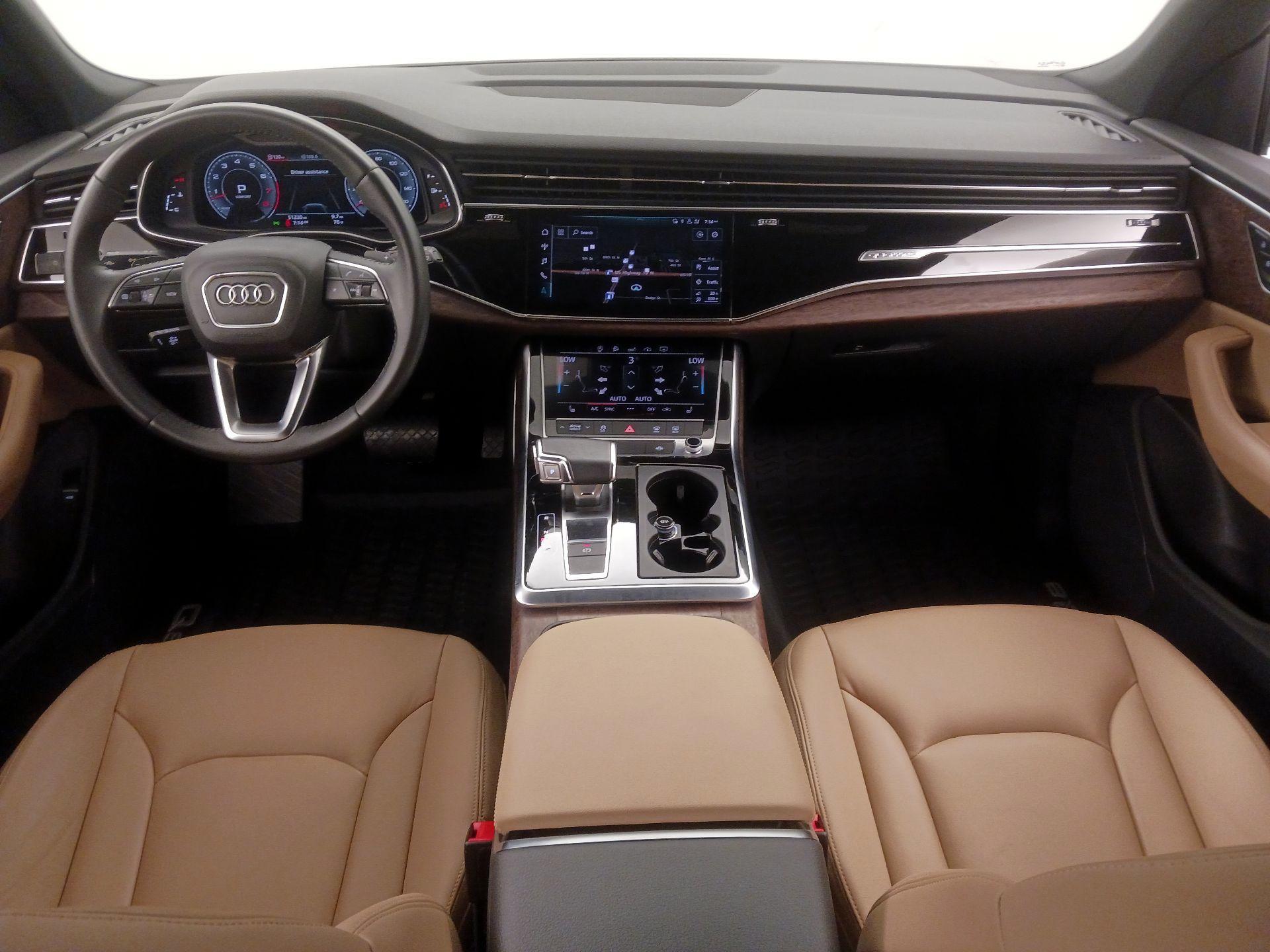 Thumbnail: 2020 Audi Q8 - 9