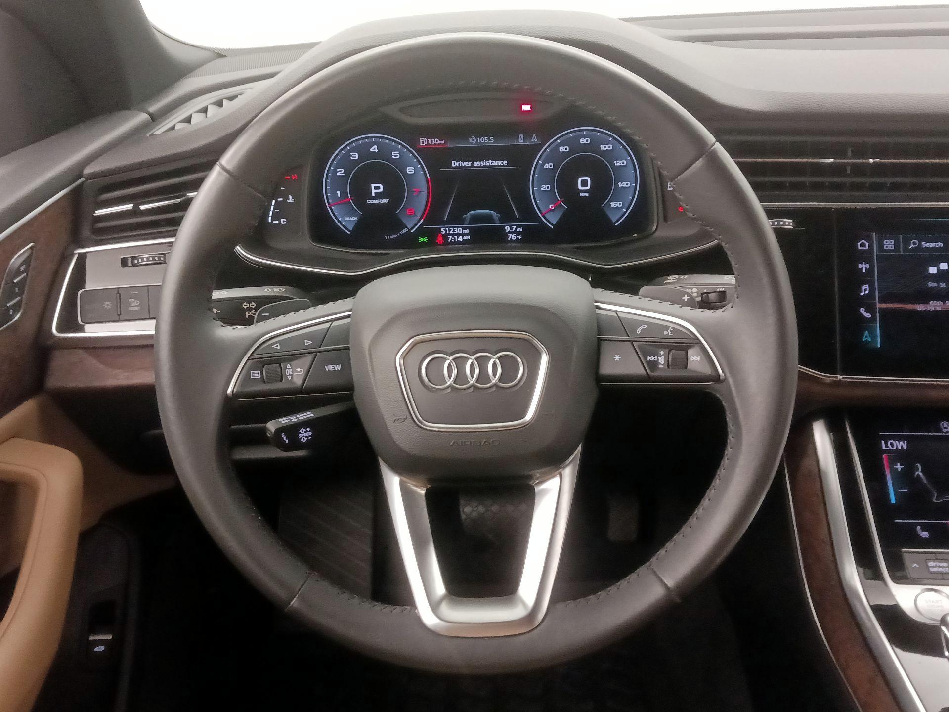 Thumbnail: 2020 Audi Q8 - 10