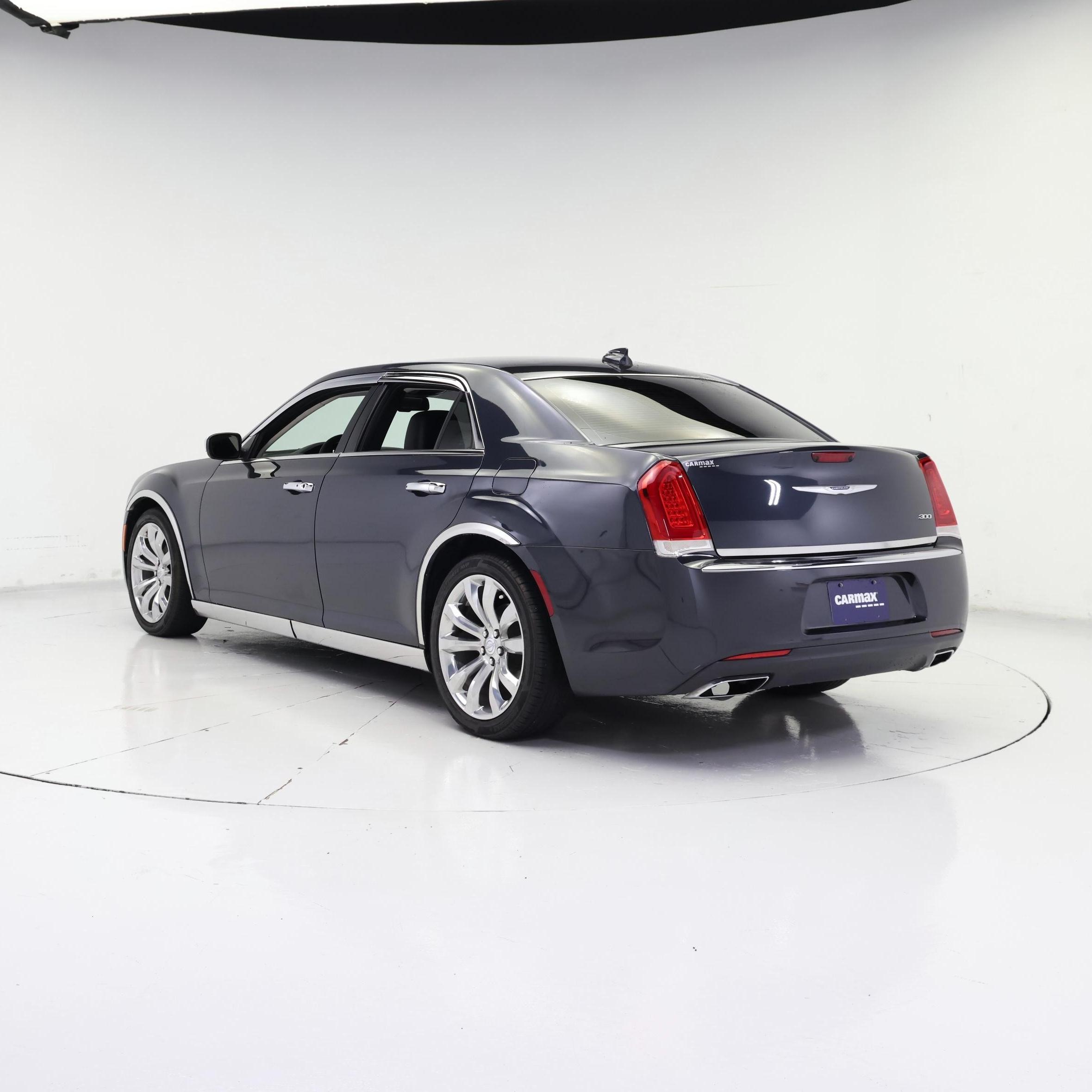 Thumbnail: 2016 Chrysler 300 - 2