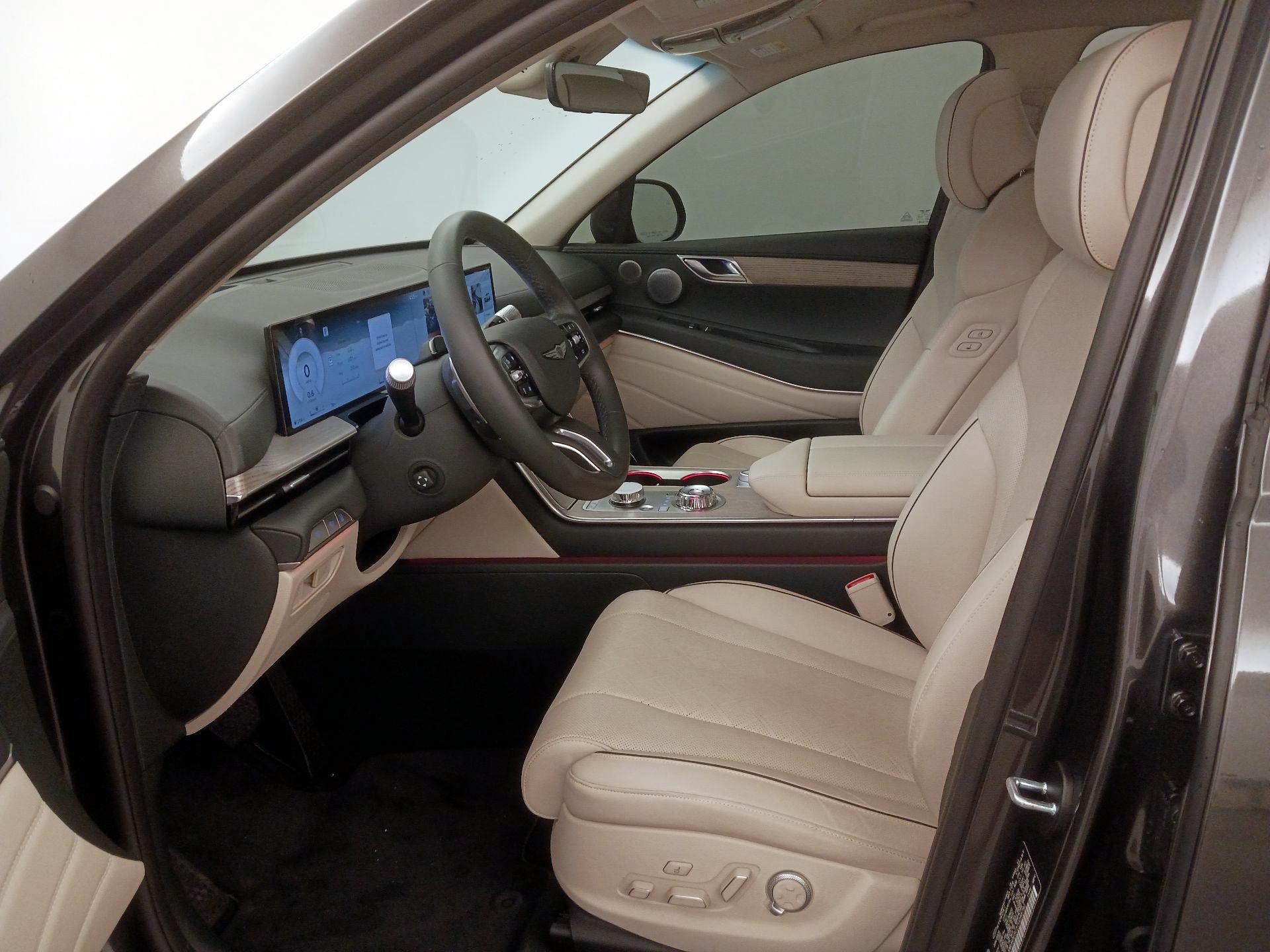 Thumbnail: 2026 Genesis GV80 - 11
