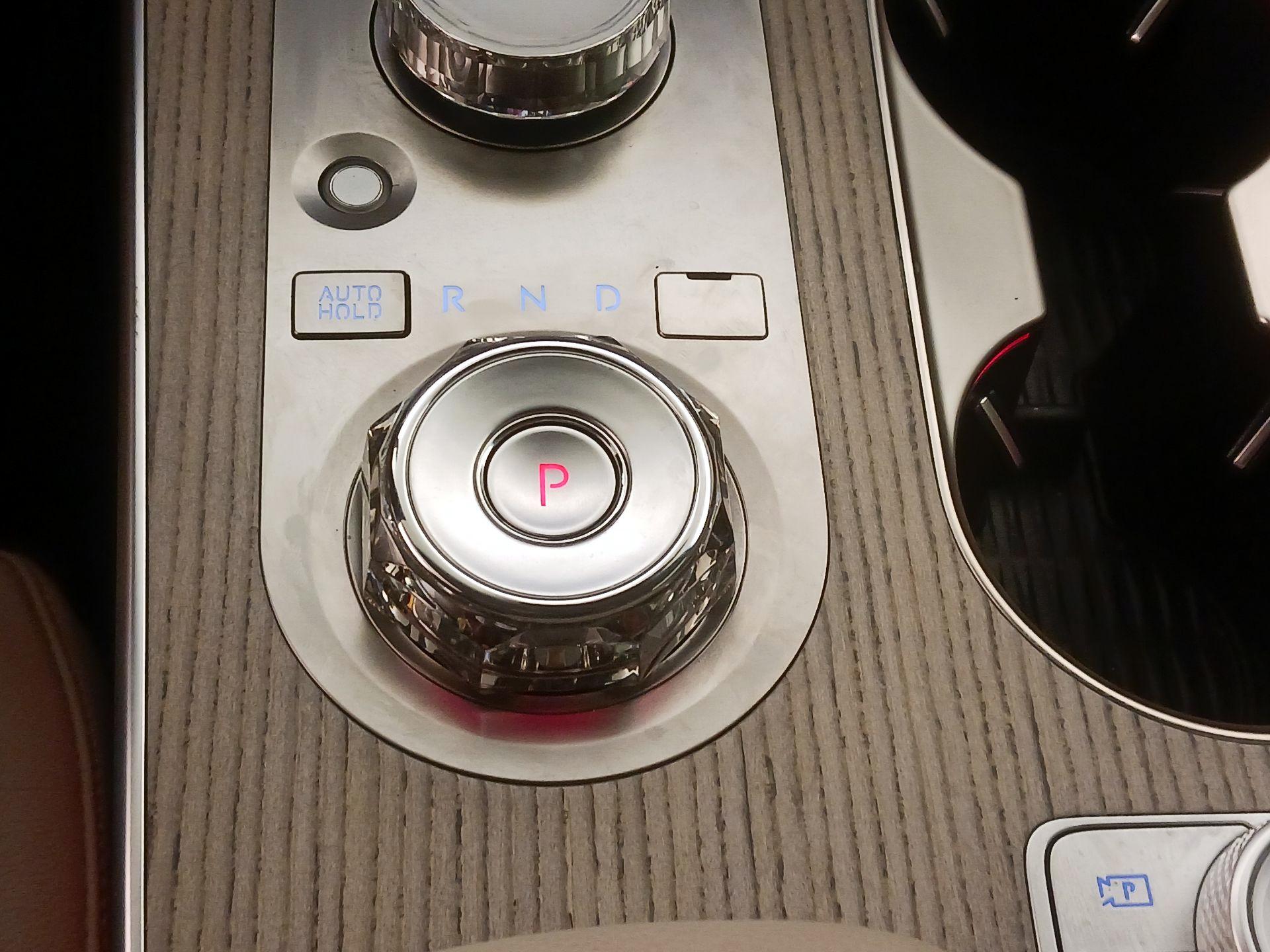 Thumbnail: 2026 Genesis GV80 - 18