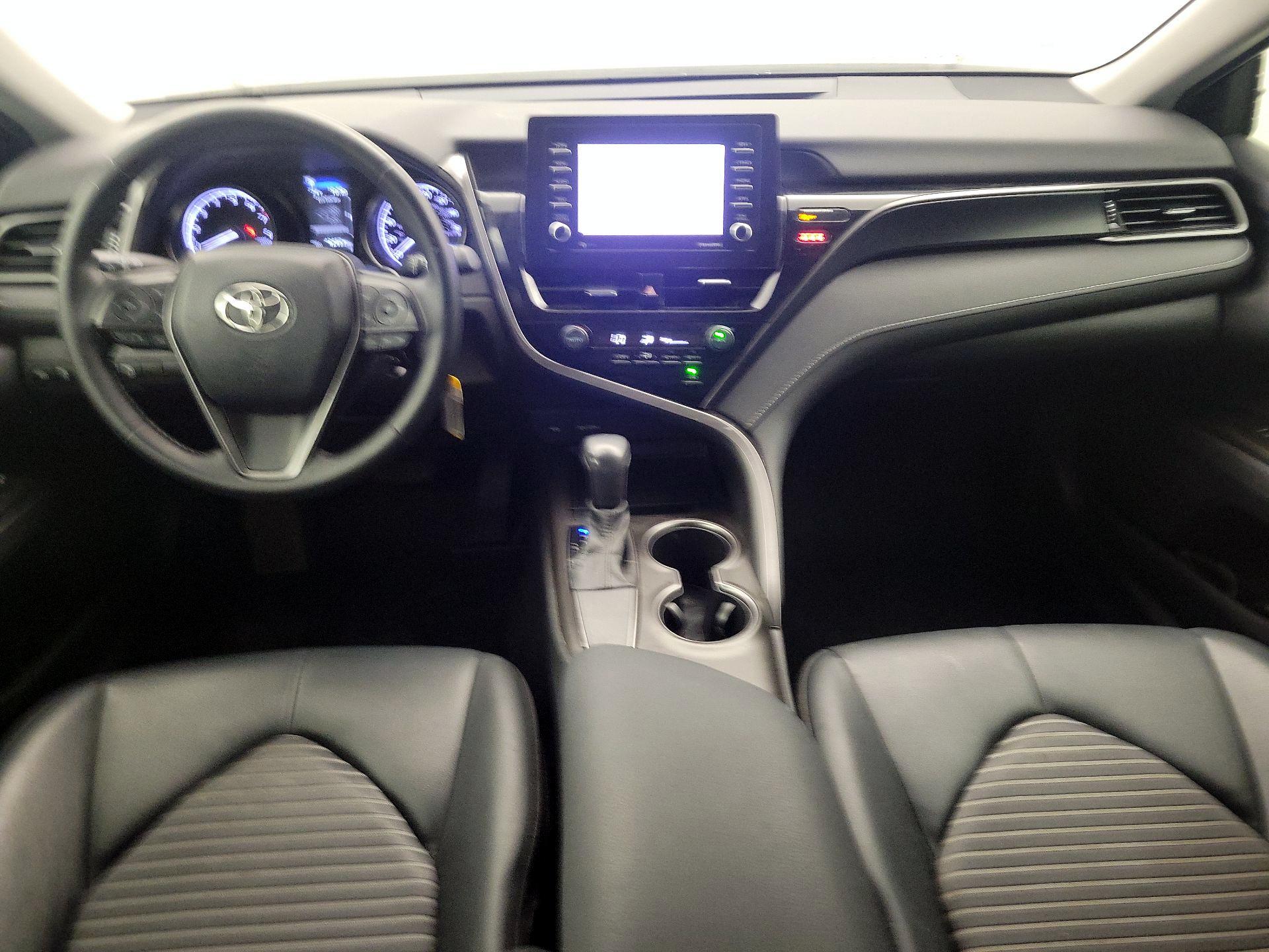 Thumbnail: 2021 Toyota Camry - 9