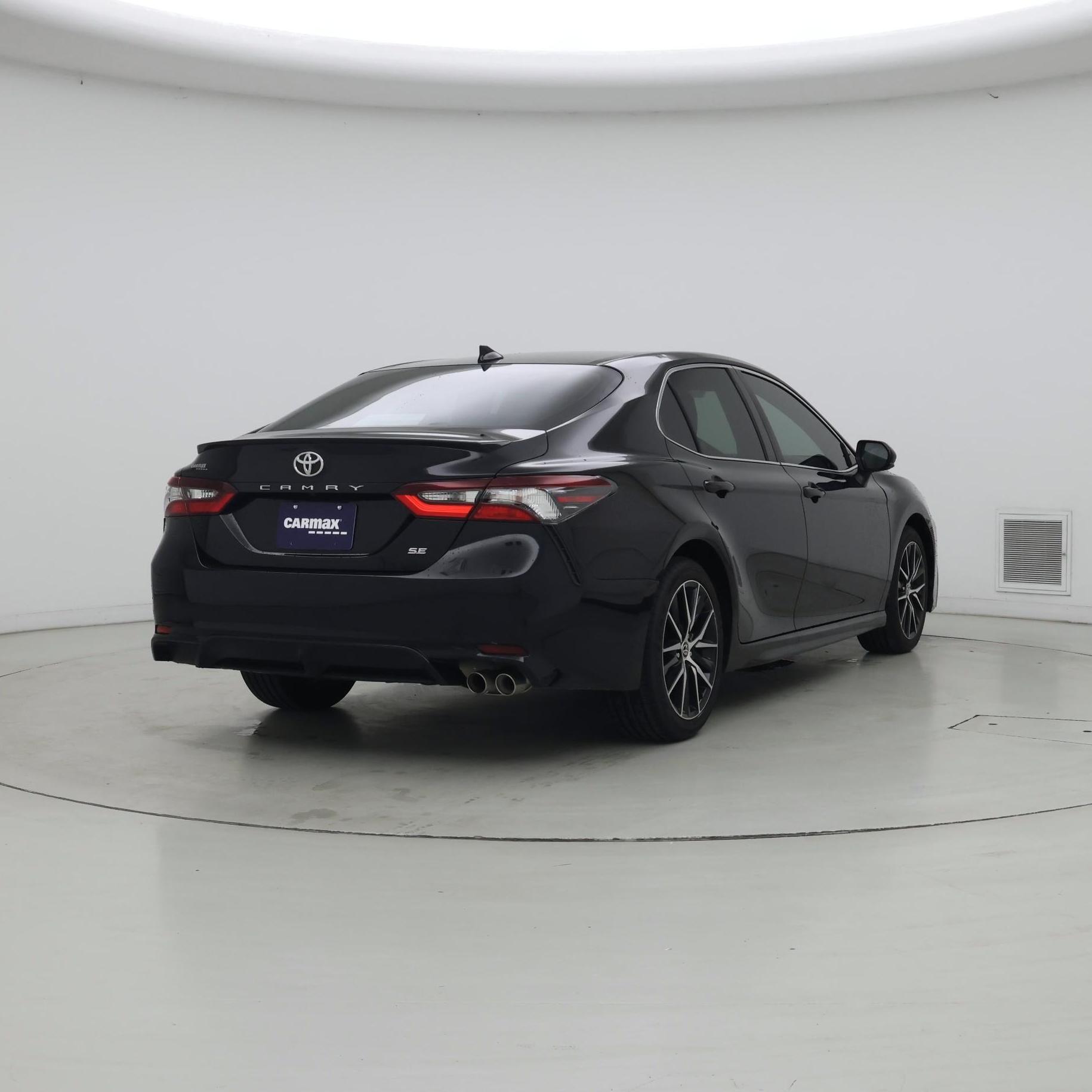 Thumbnail: 2021 Toyota Camry - 8