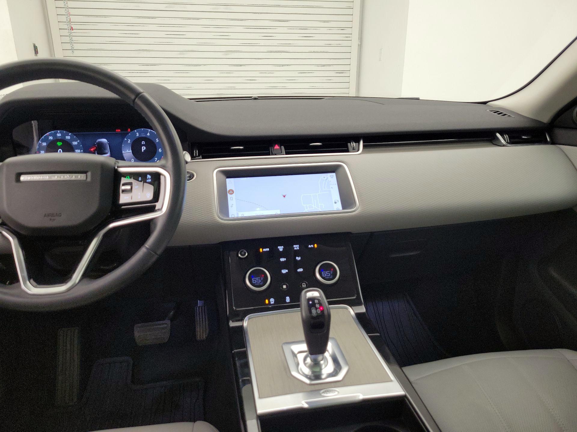 Thumbnail: 2023 Land Rover Range Rover Evoque - 9