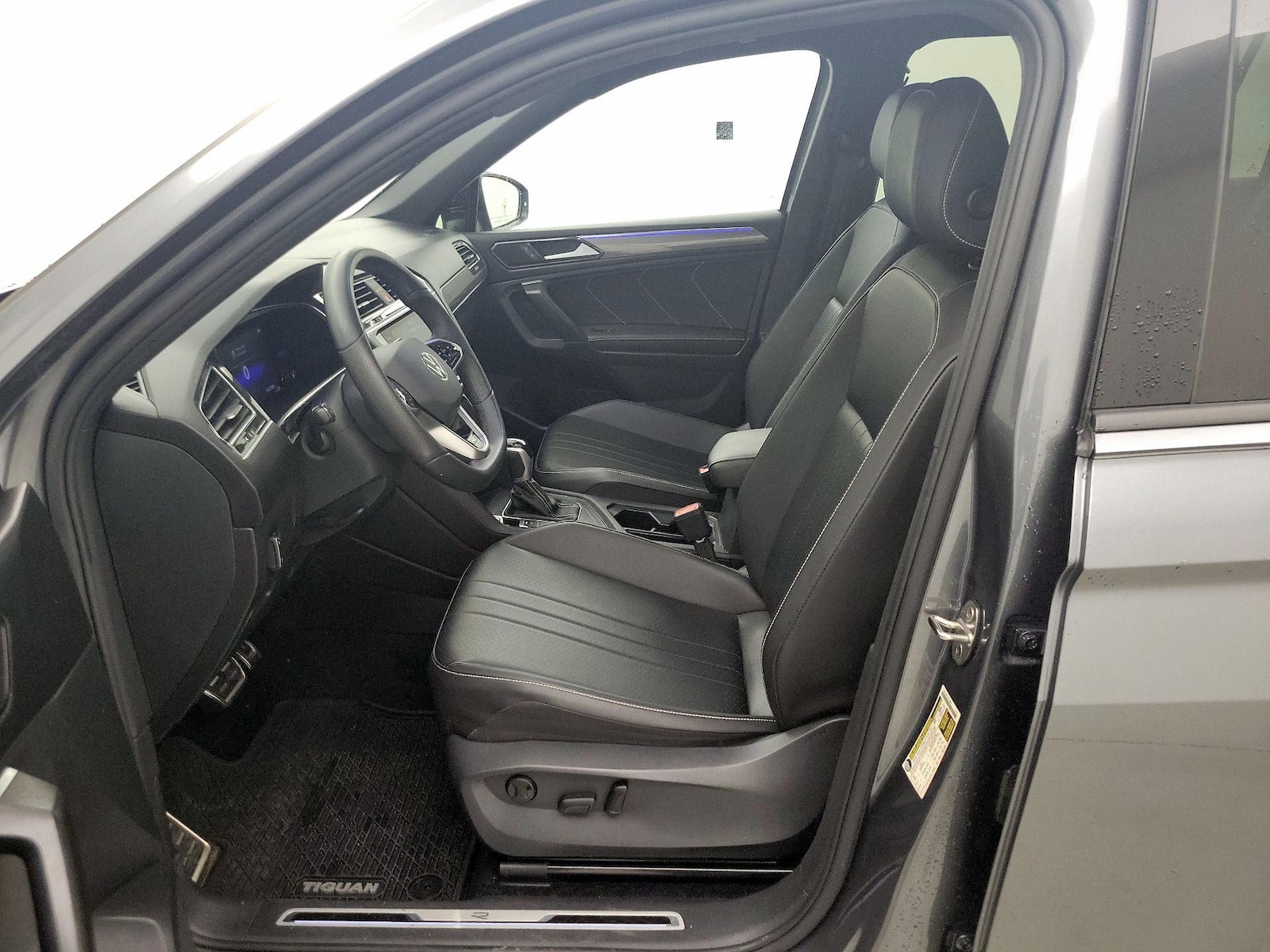 2022 Volkswagen Tiguan SE R-LINE BLACK - Photo 12