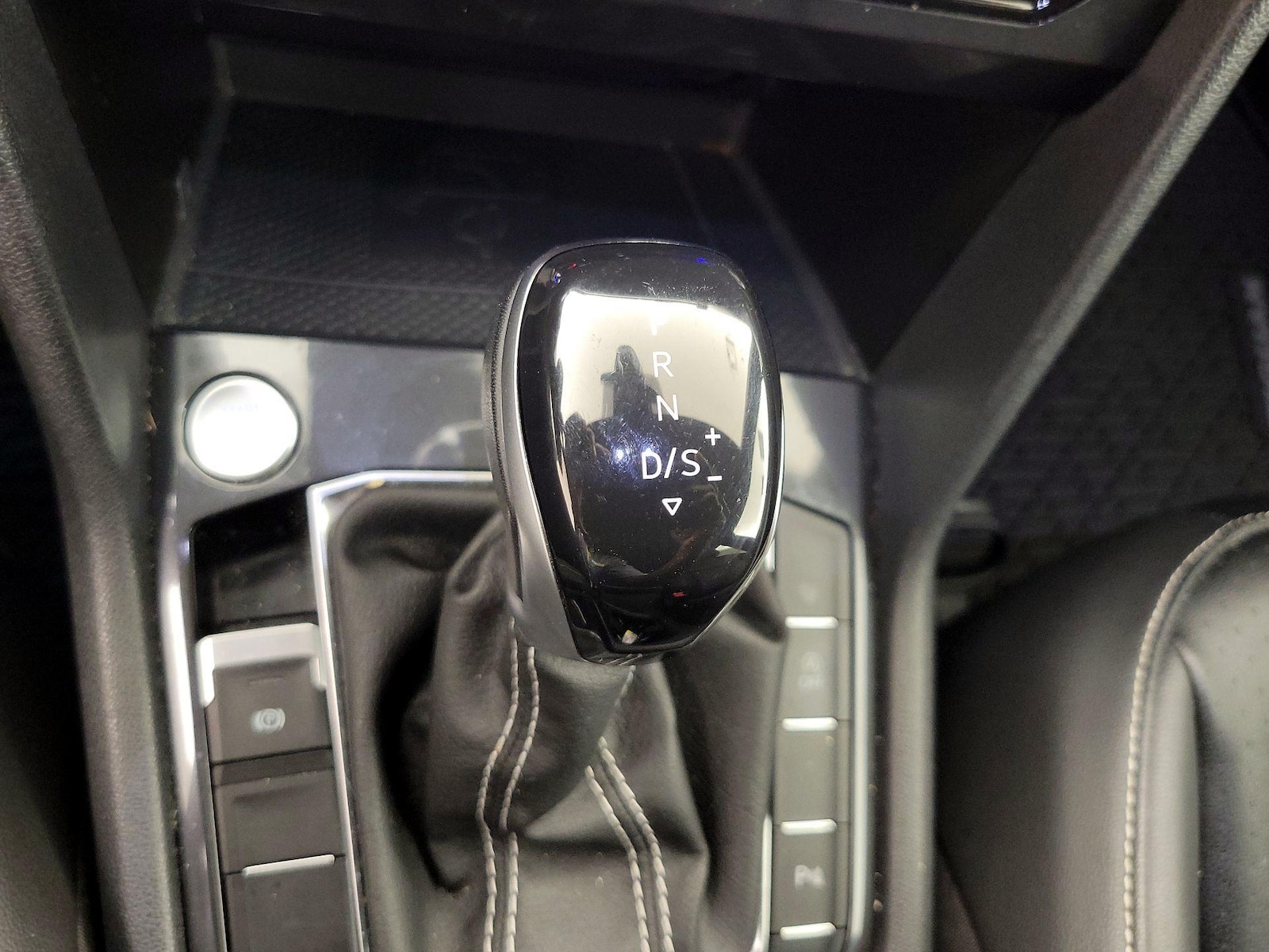 2022 Volkswagen Tiguan SE R-LINE BLACK - Photo 18