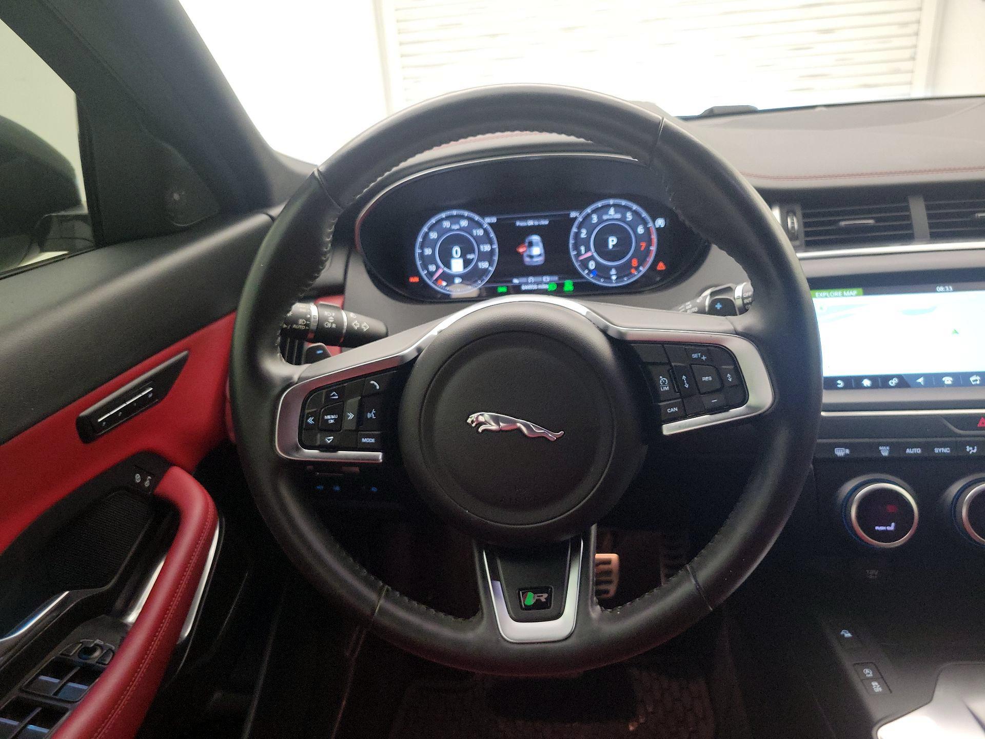 Thumbnail: 2020 Jaguar E-Pace - 10