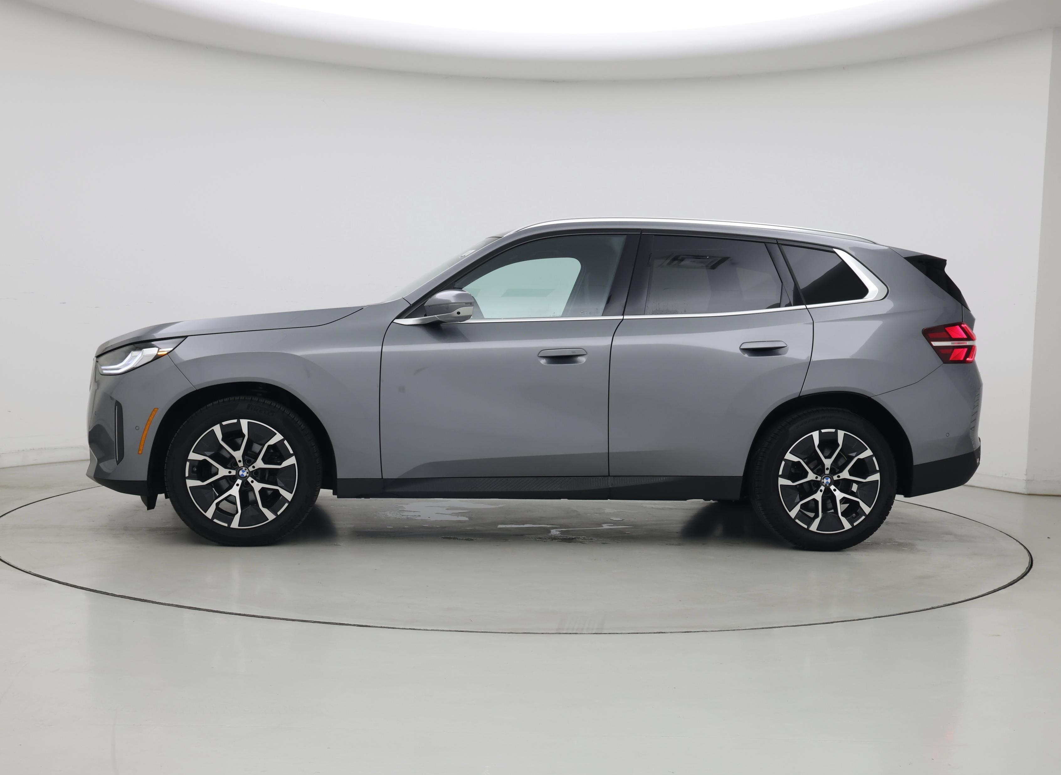 Thumbnail: 2025 BMW X3 - 3