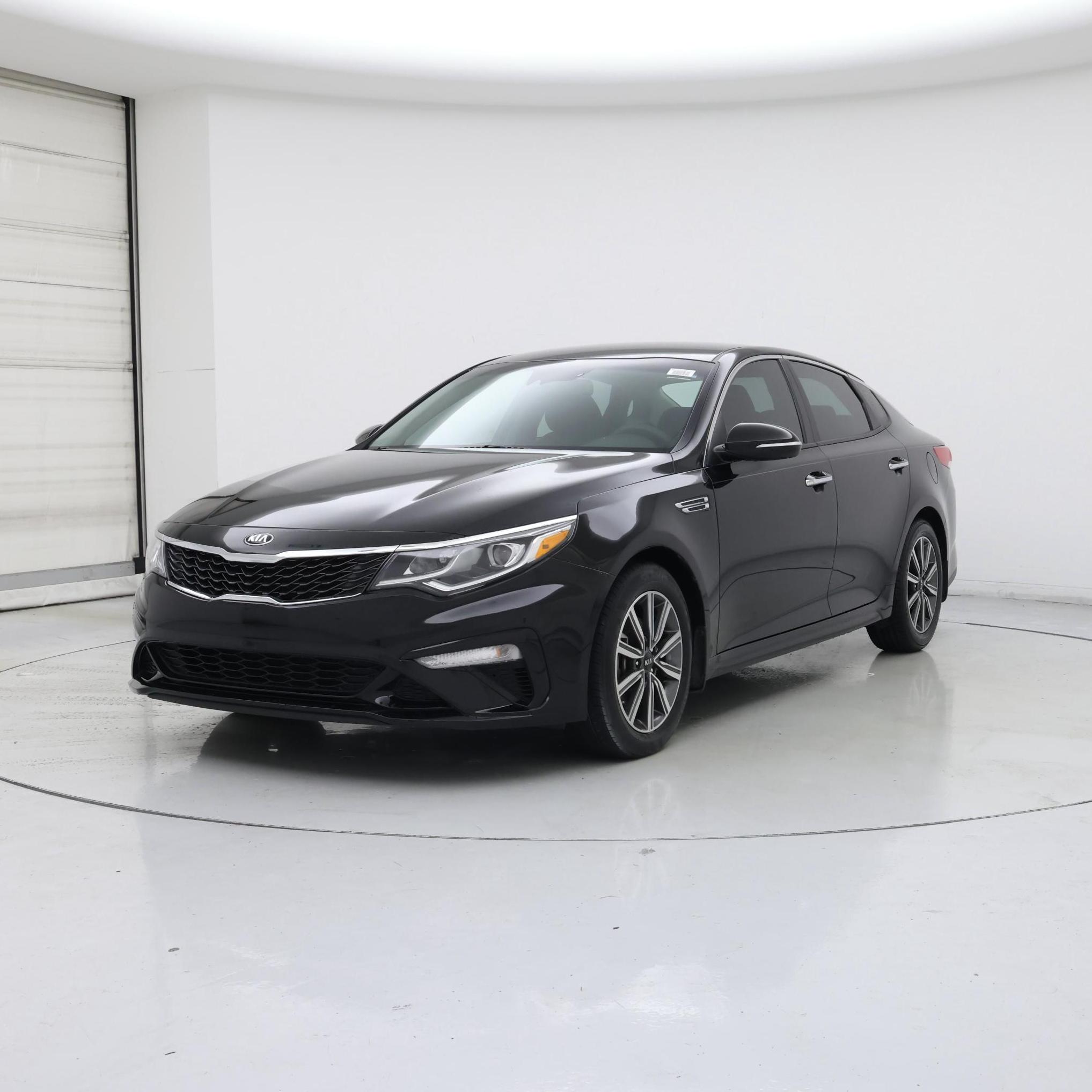 Thumbnail: 2019 Kia Optima - 4