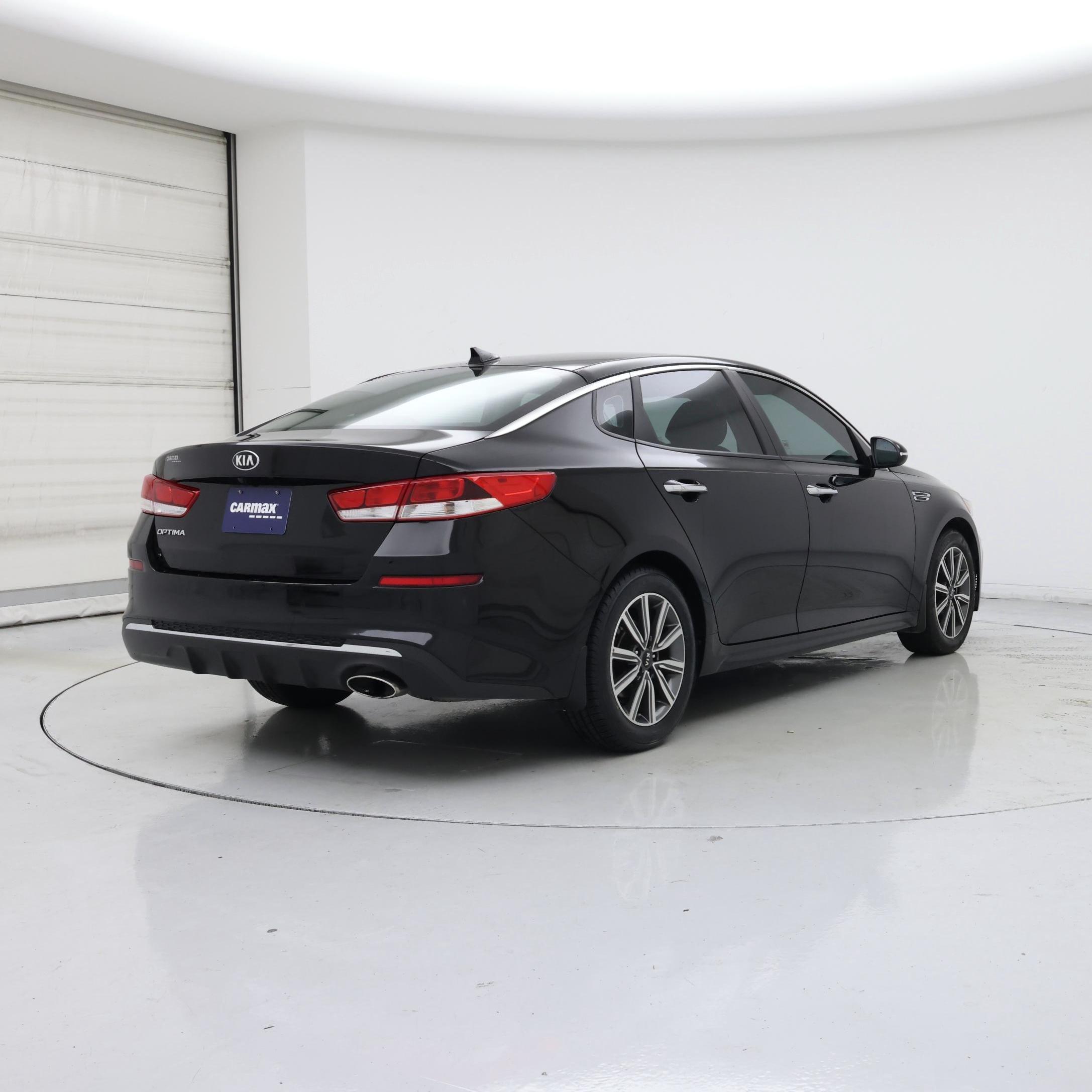Thumbnail: 2019 Kia Optima - 8