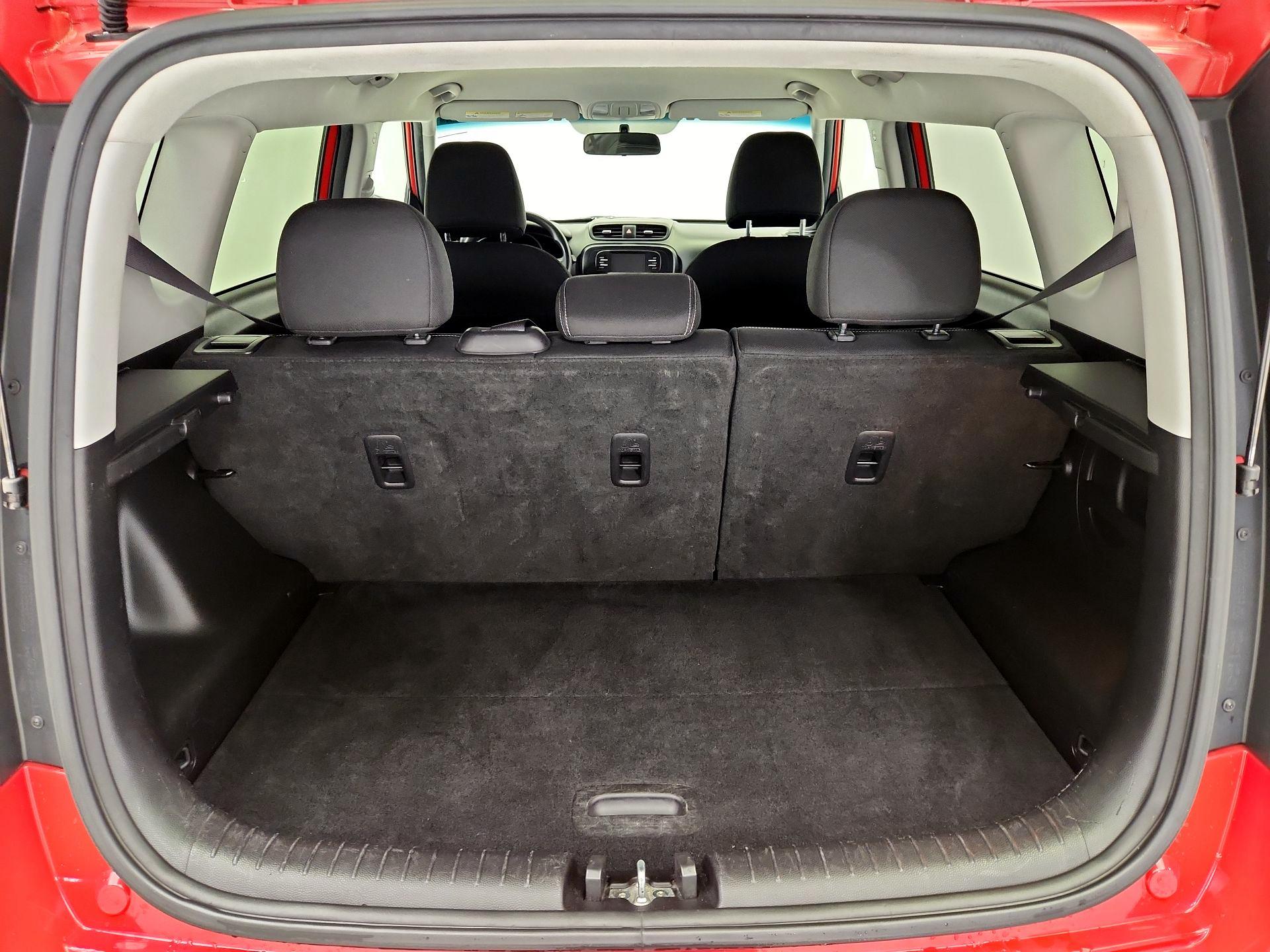 Thumbnail: 2017 Kia Soul - 20