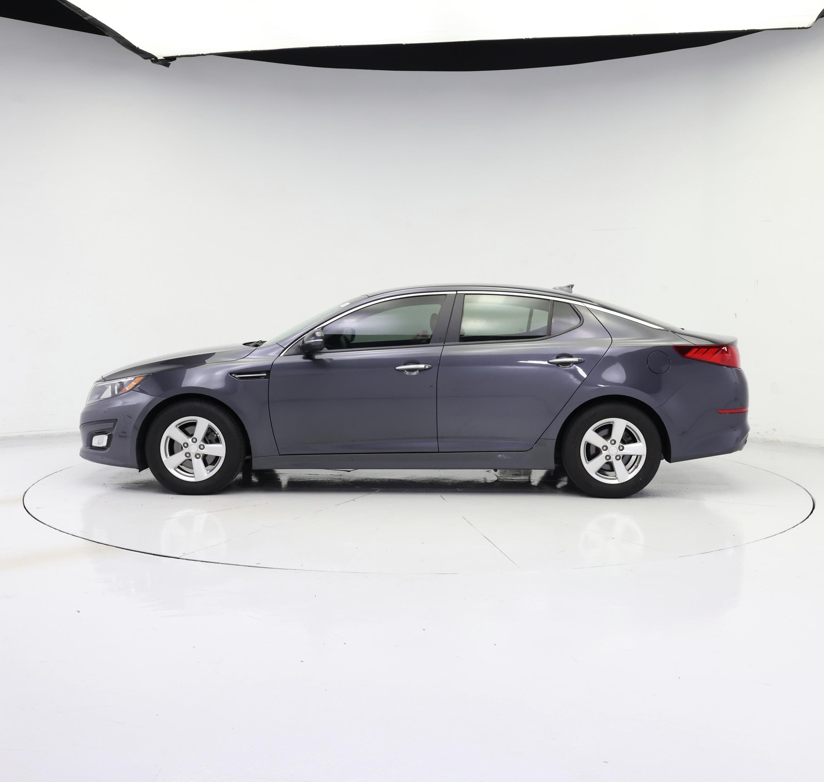 Thumbnail: 2015 Kia Optima - 3