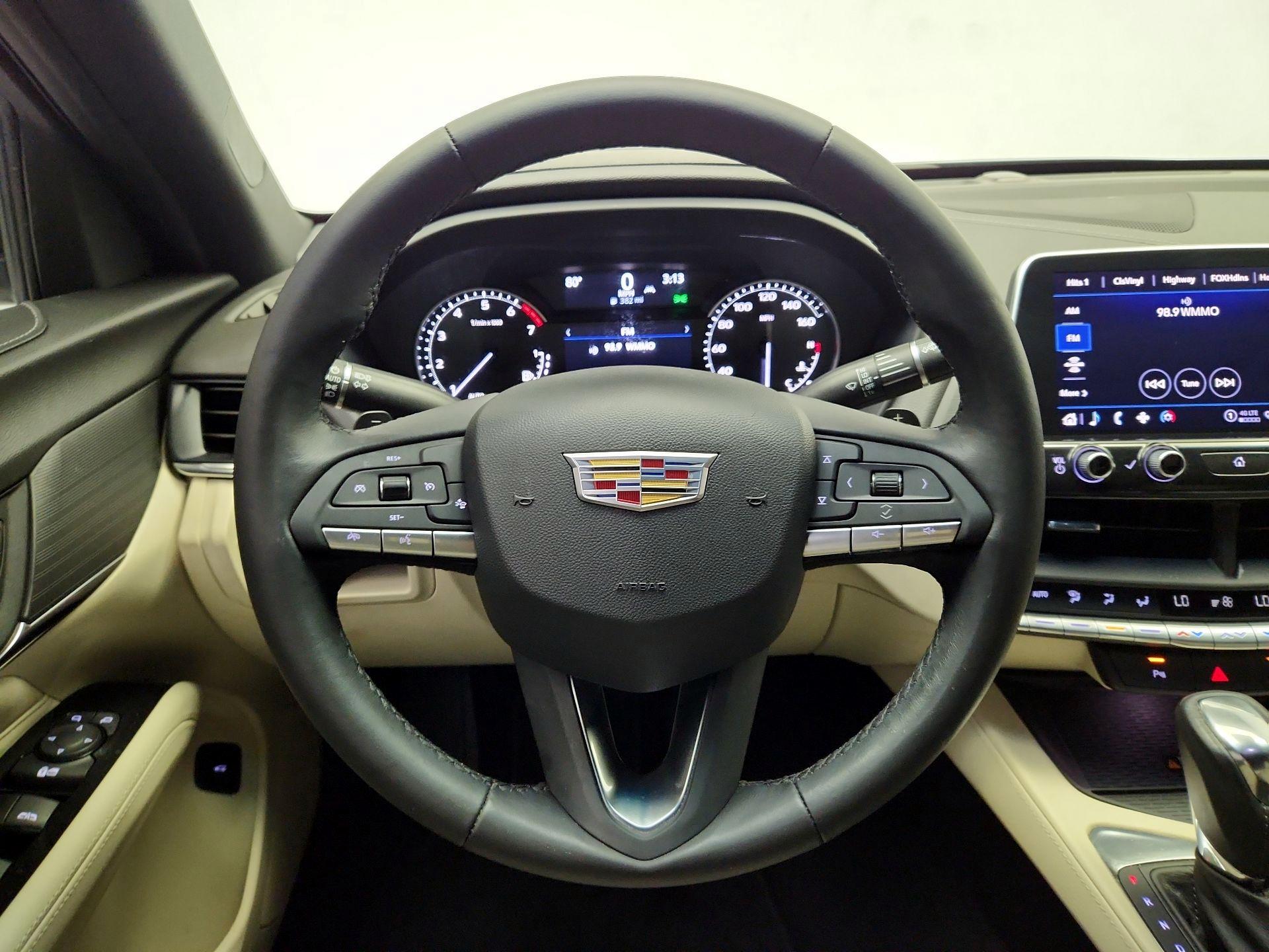 Thumbnail: 2025 Cadillac CT4 - 10