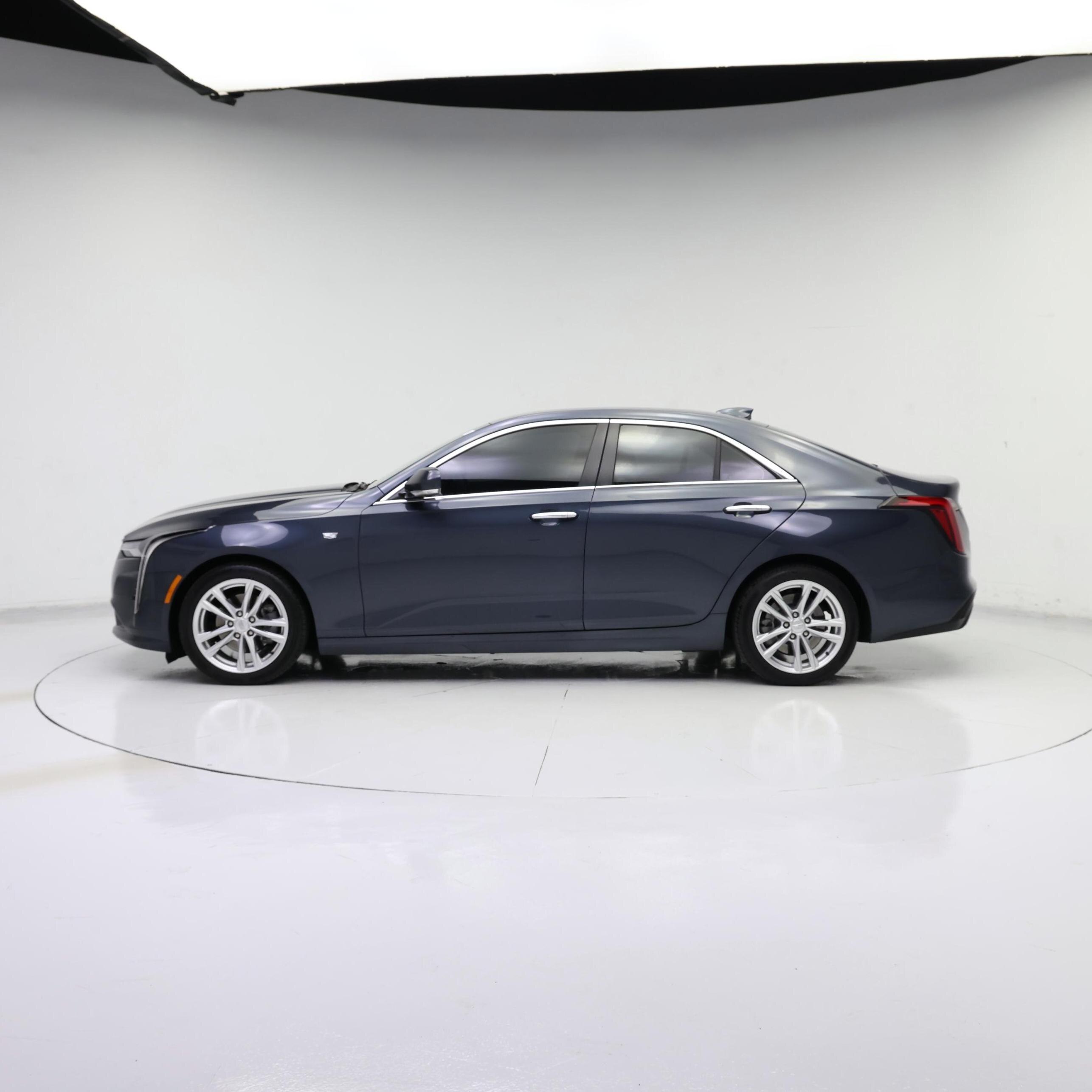 Thumbnail: 2025 Cadillac CT4 - 3