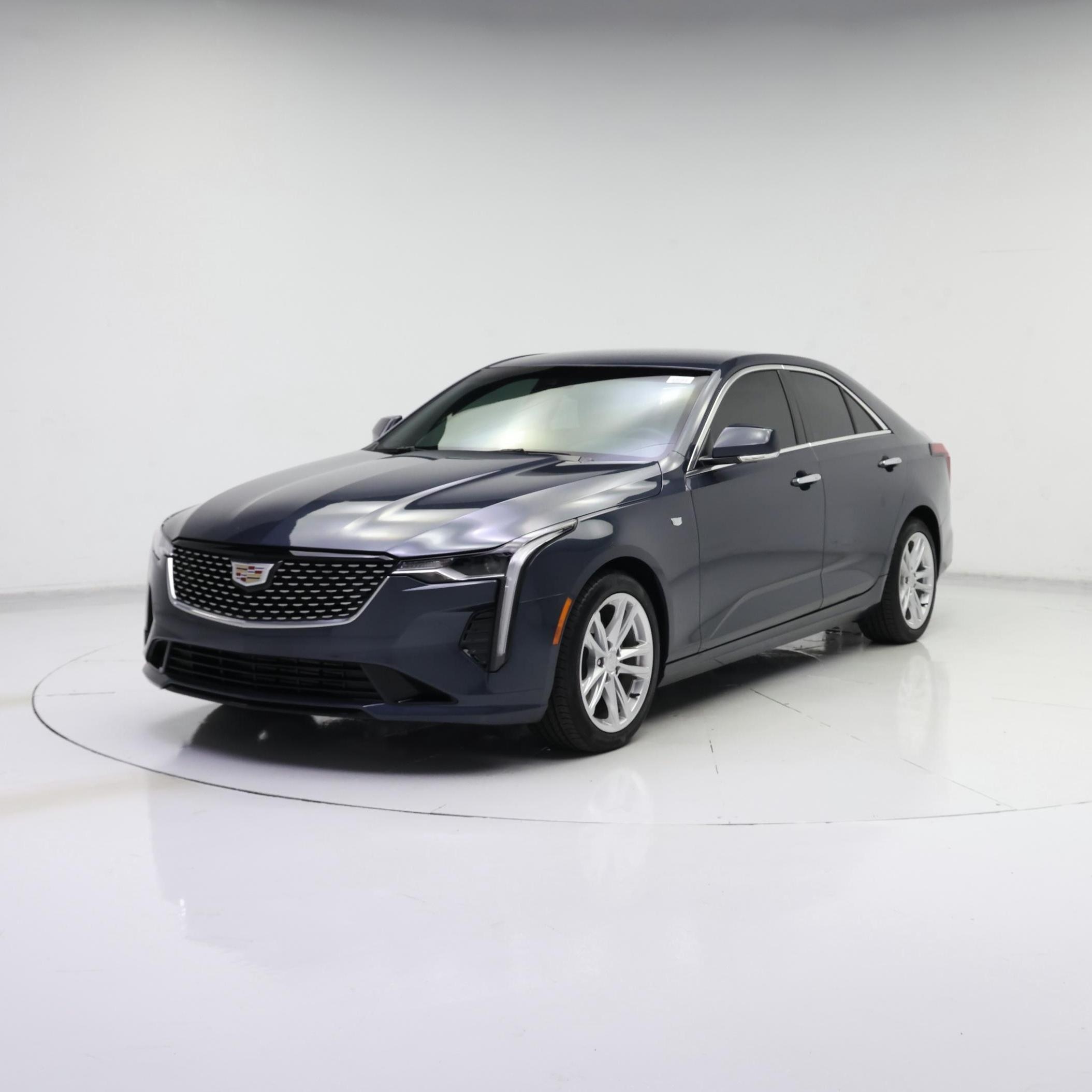 Thumbnail: 2025 Cadillac CT4 - 4