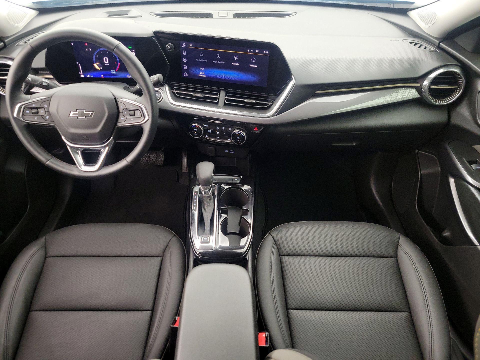 Thumbnail: 2026 Chevrolet Trax - 9