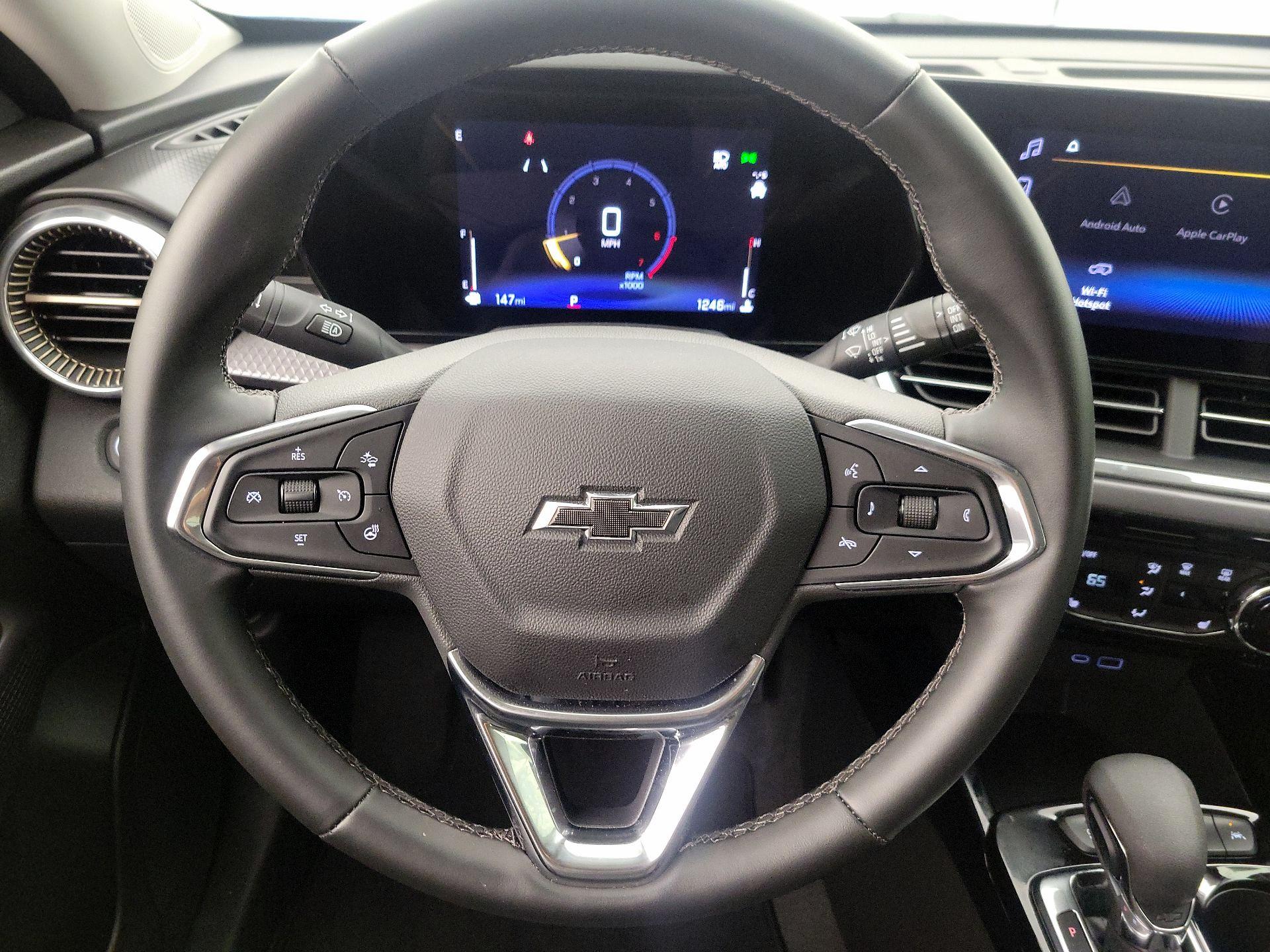 Thumbnail: 2026 Chevrolet Trax - 10