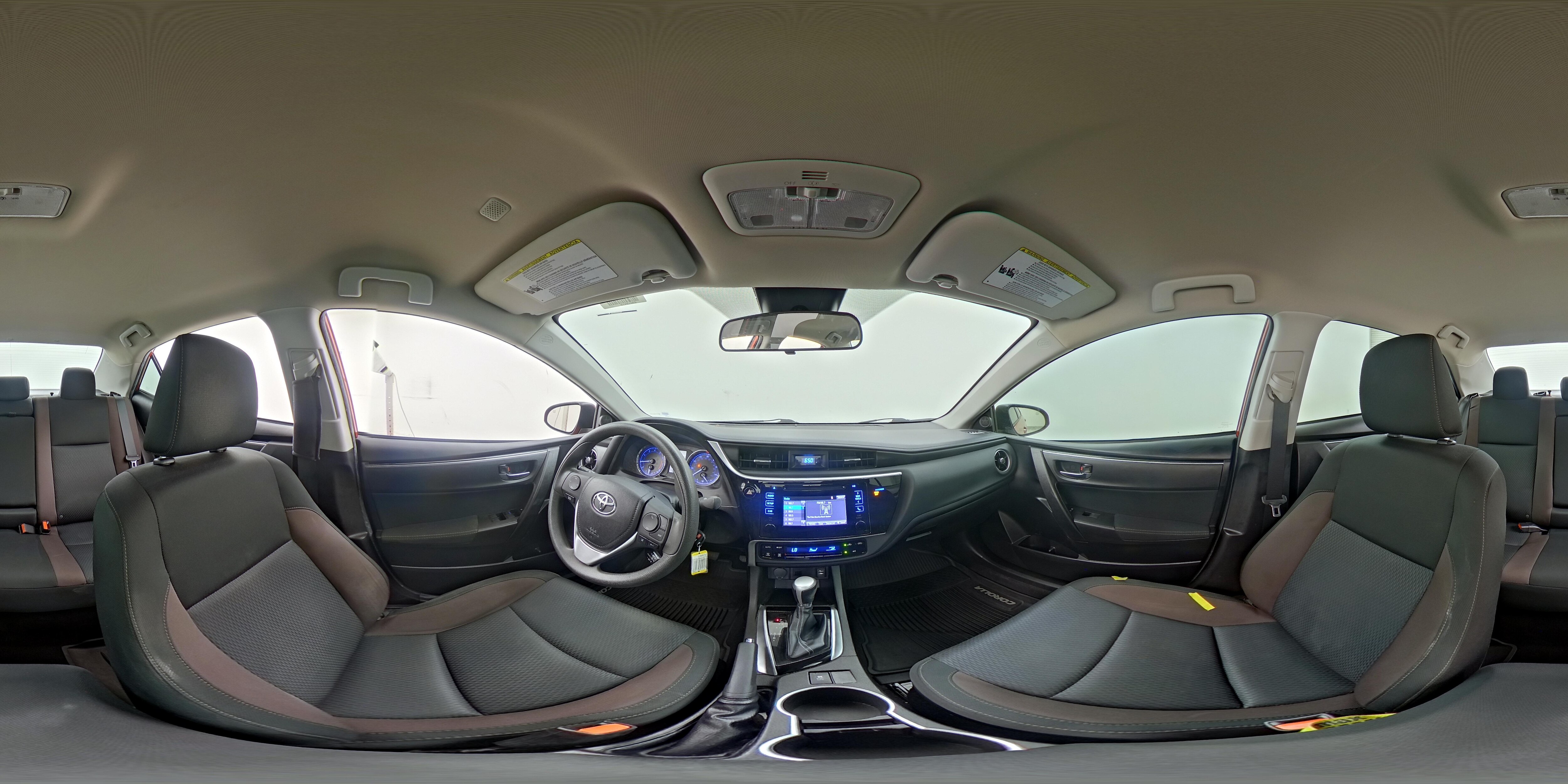 2019 Toyota Corolla LE - Photo 24