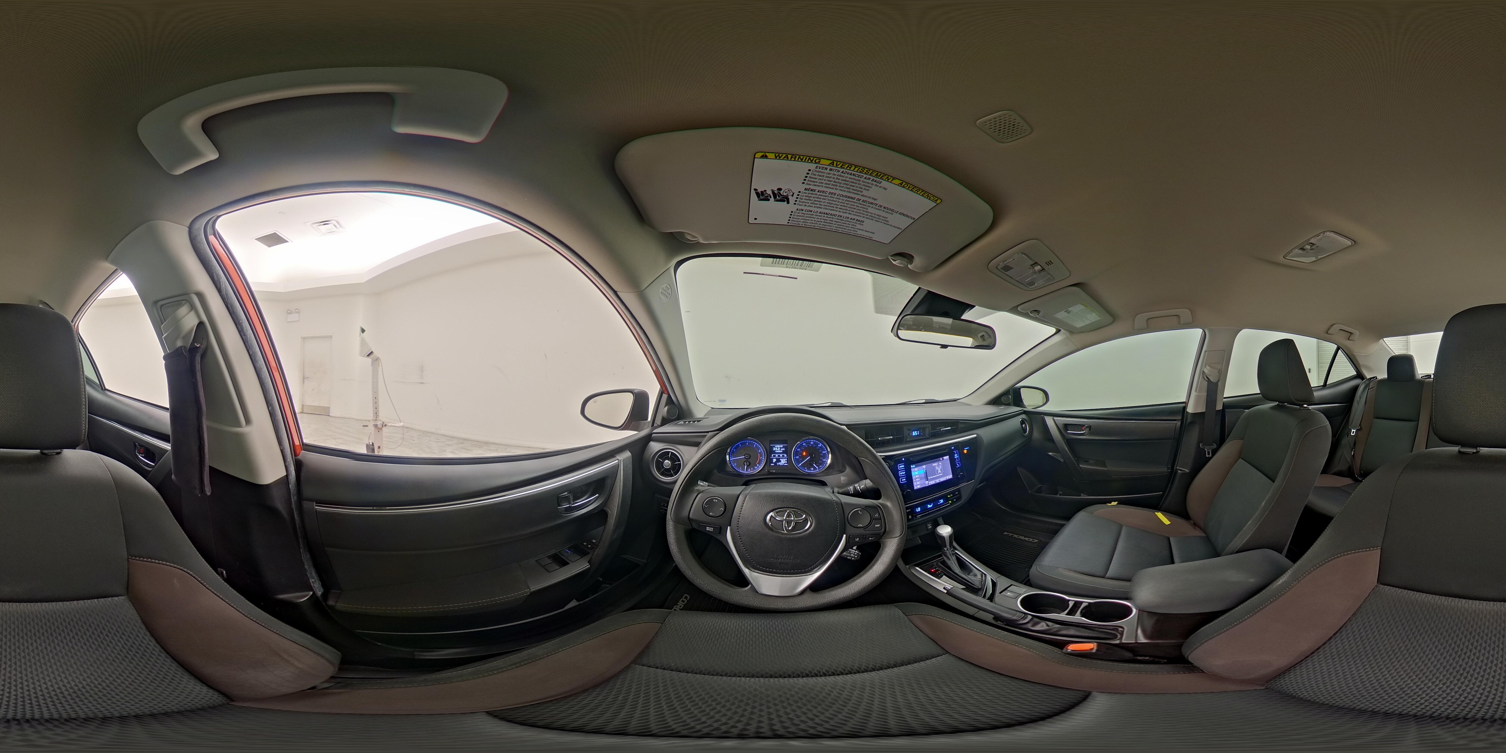 2019 Toyota Corolla LE - Photo 26
