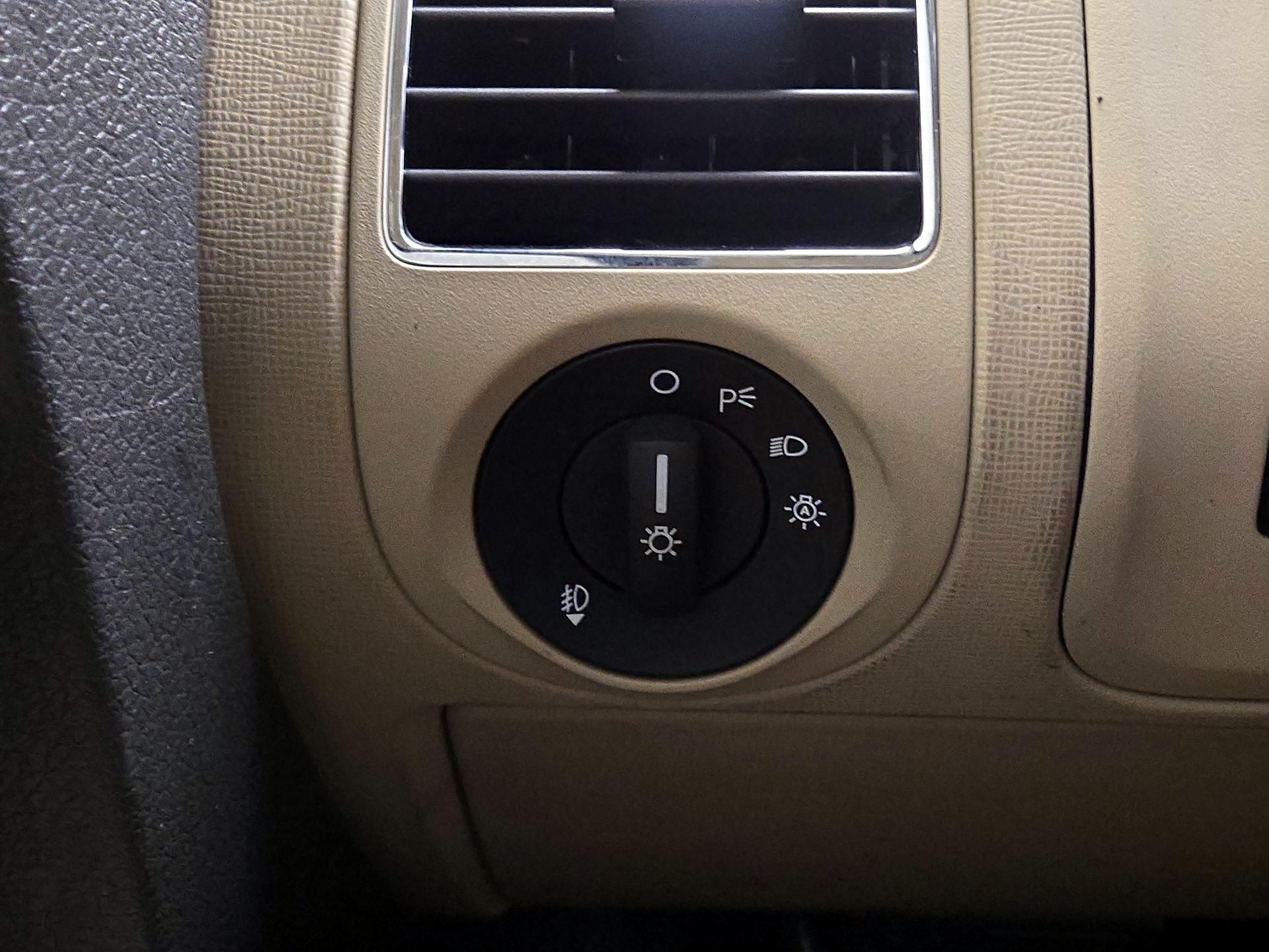 Thumbnail: 2014 Ford Flex - 13