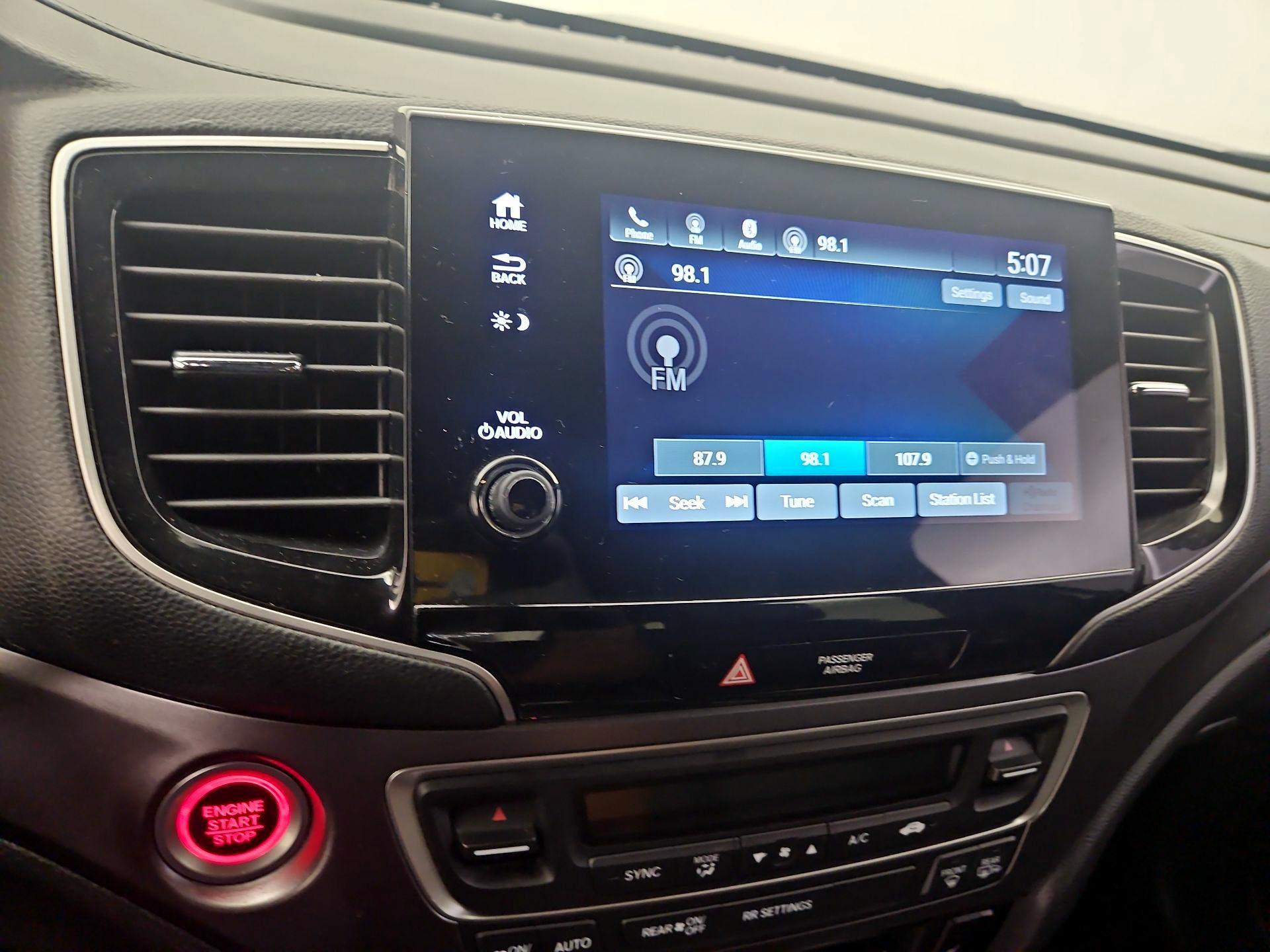 Thumbnail: 2019 Honda Passport - 15