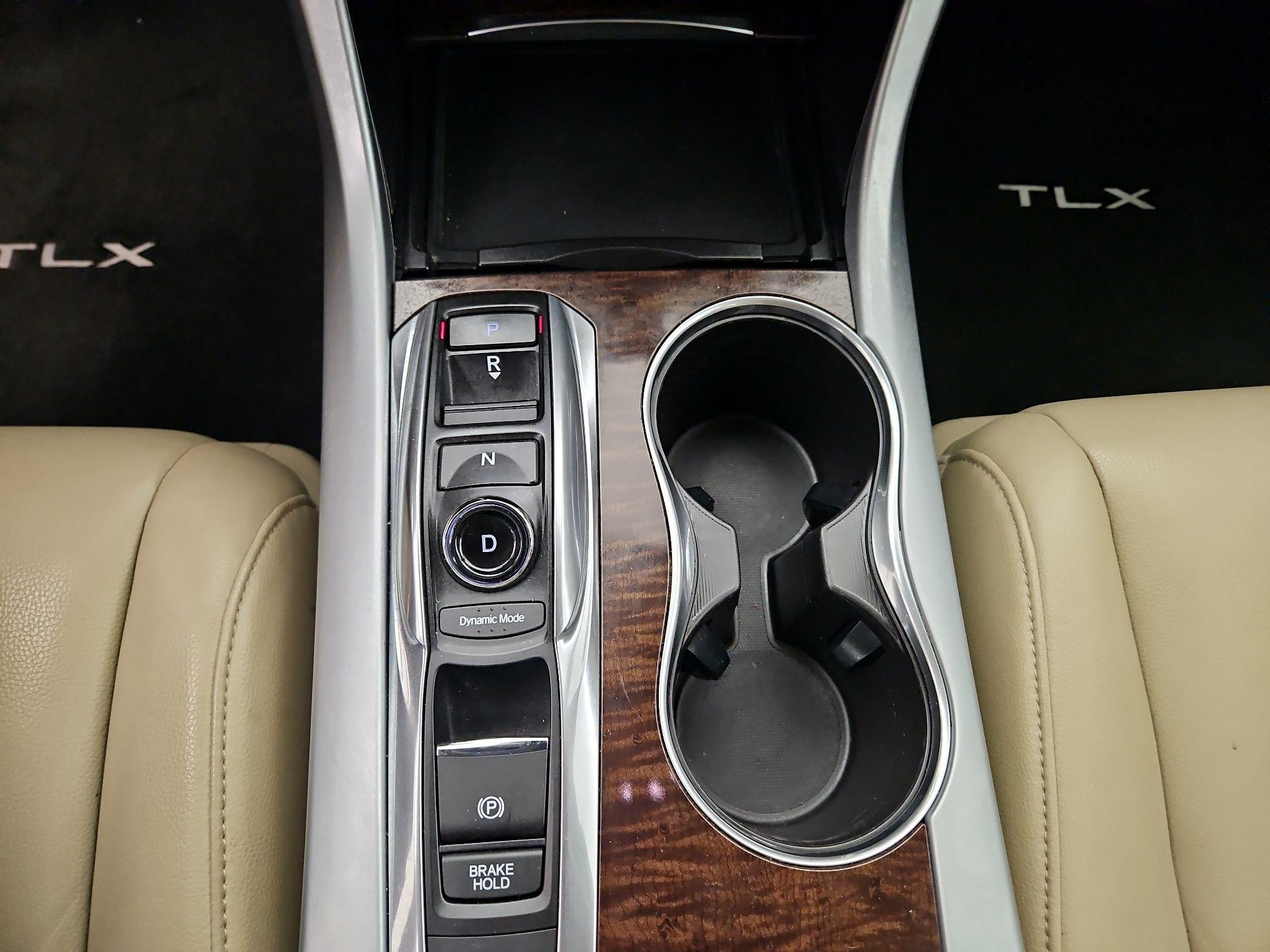 Thumbnail: 2020 Acura TLX - 17