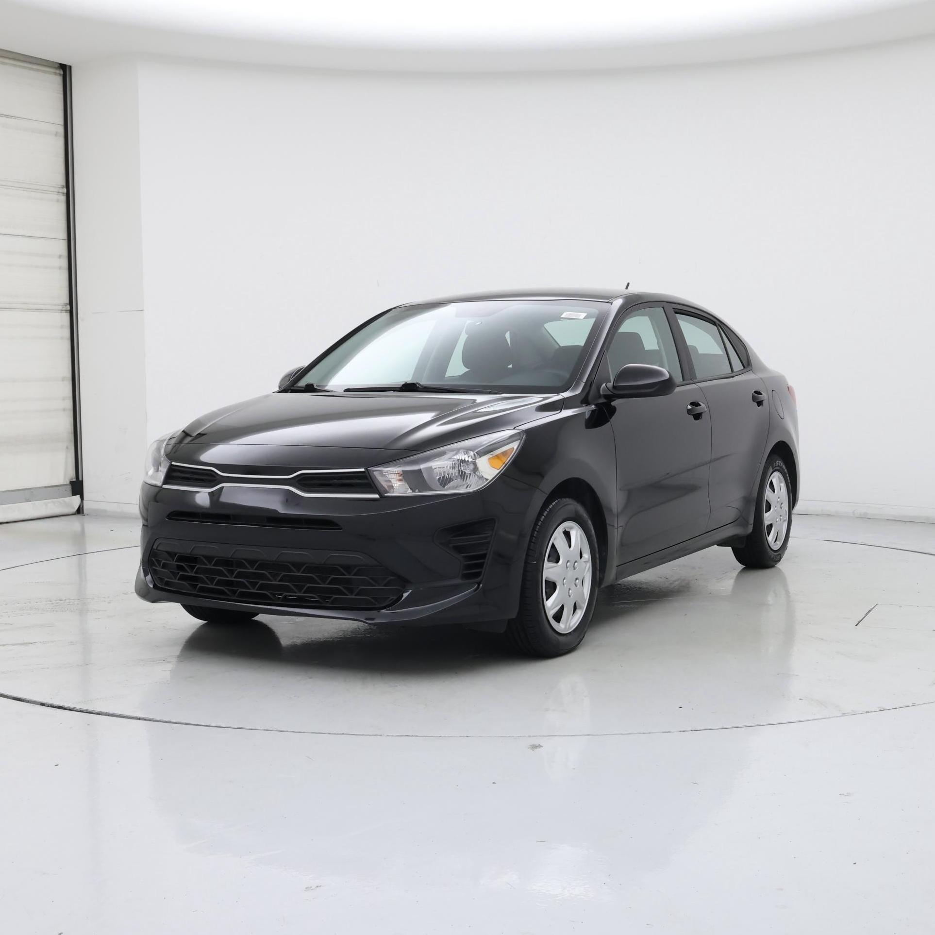 Thumbnail: 2023 Kia Rio - 4