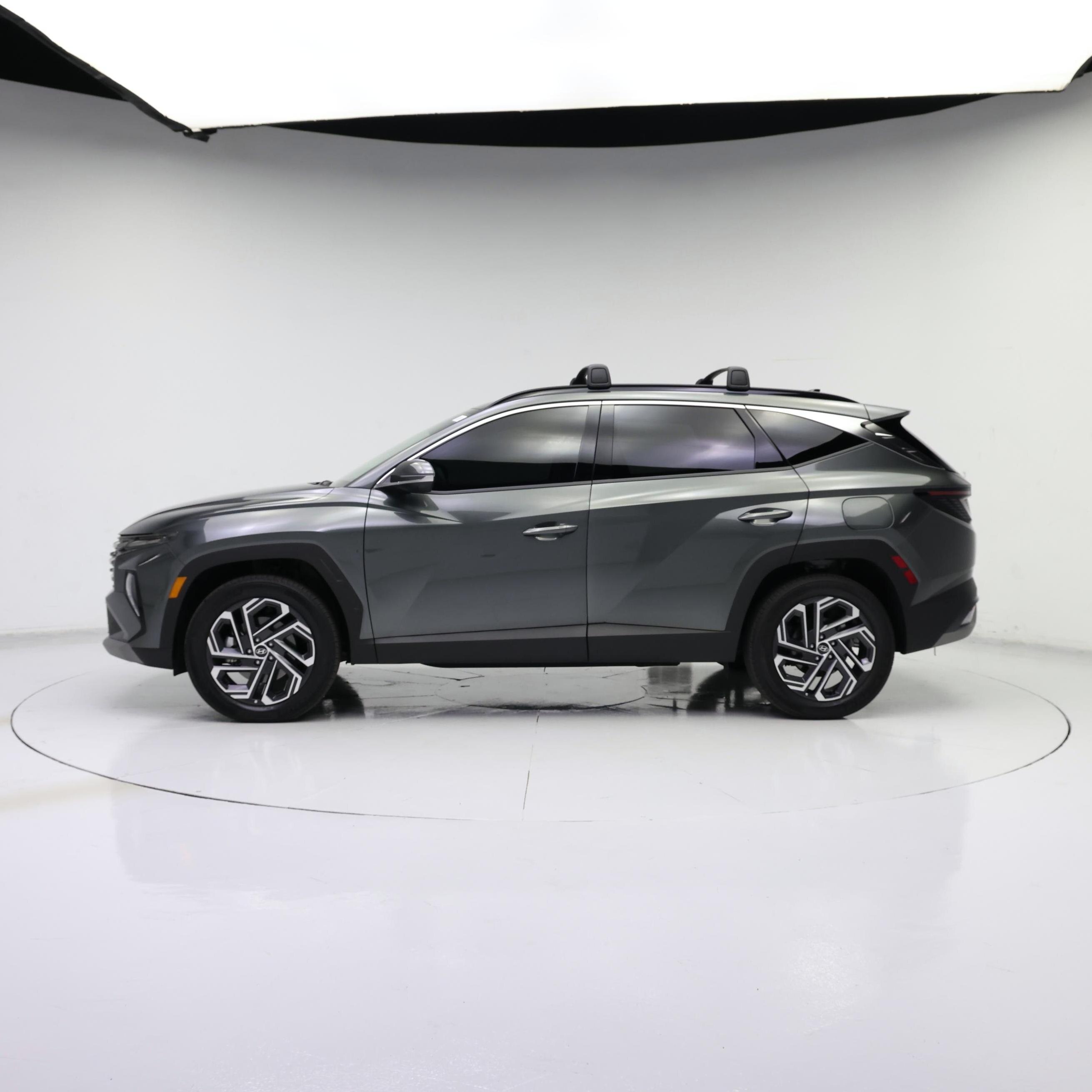 Thumbnail: 2026 Hyundai Tucson - 3