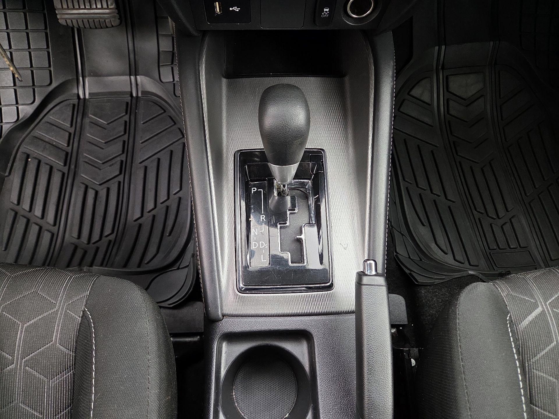 Thumbnail: 2021 Mitsubishi Outlander Sport - 16