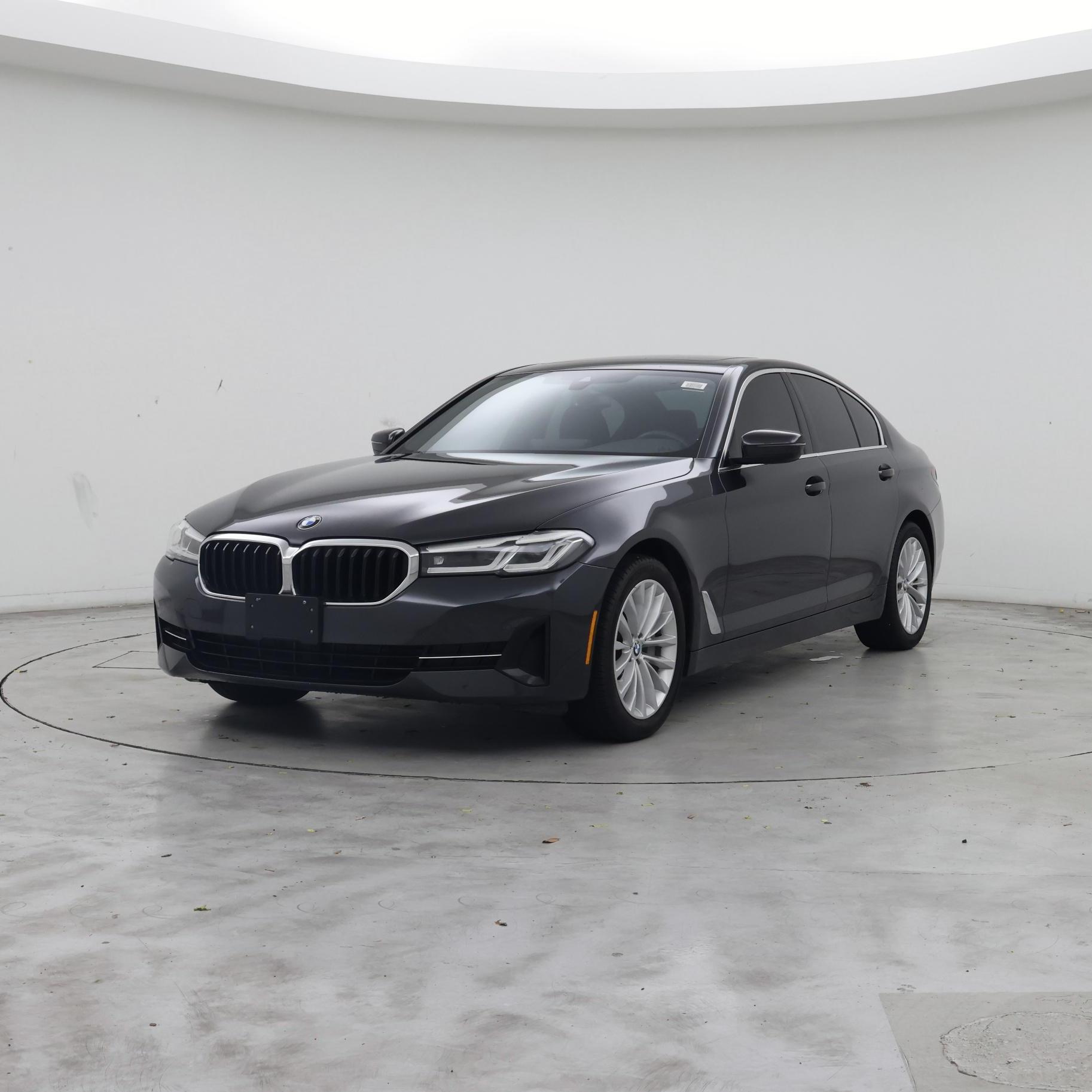 Thumbnail: 2023 BMW 5 Series - 4