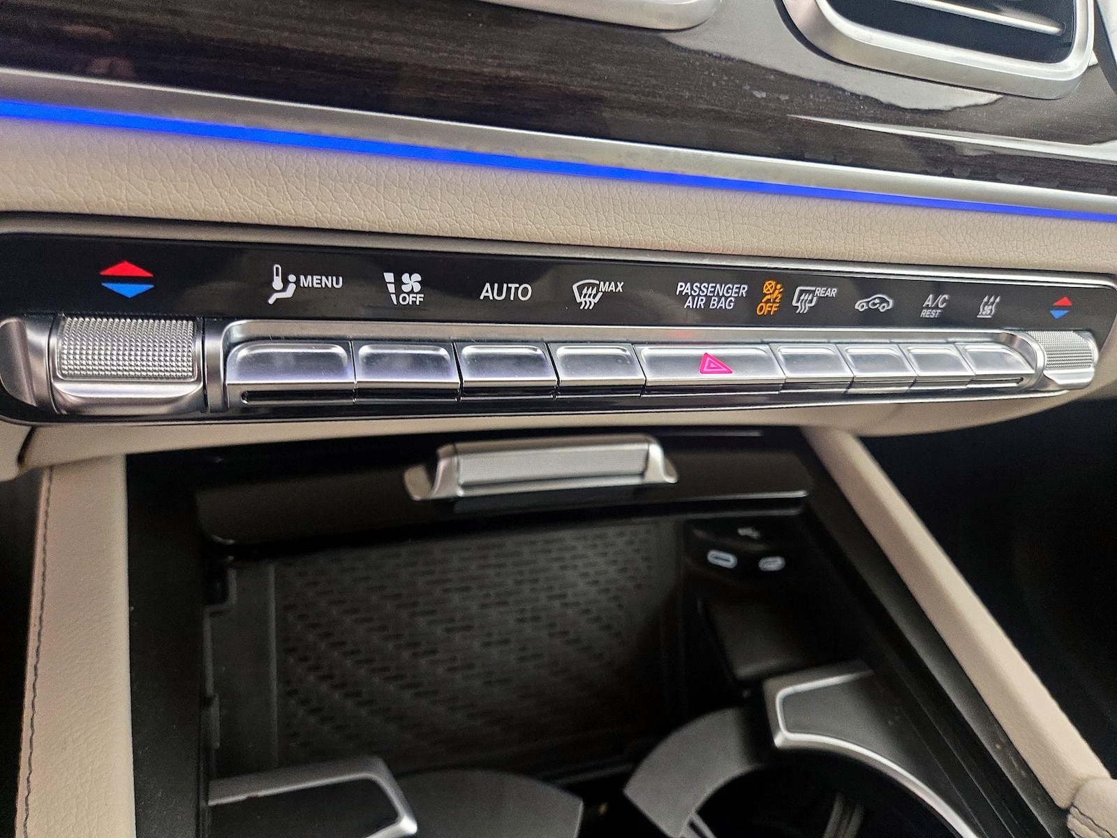 2024 Mercedes-Benz GLE GLE450E - Photo 18