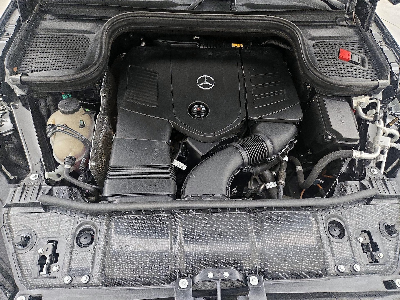2024 Mercedes-Benz GLE GLE450E - Photo 24