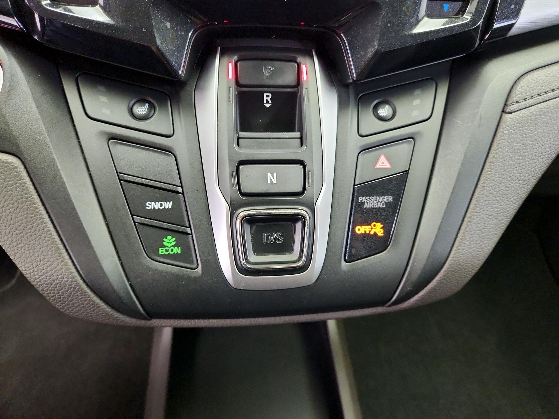 Thumbnail: 2019 Honda Odyssey - 18