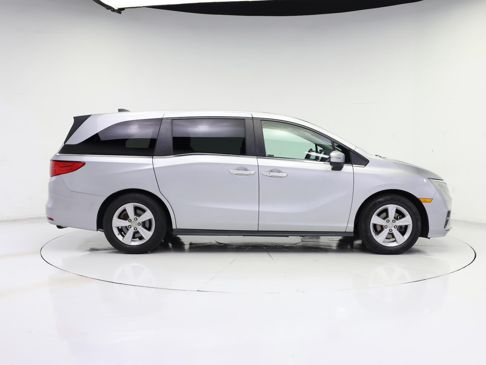 2019 Honda Odyssey EX-L - Photo 8