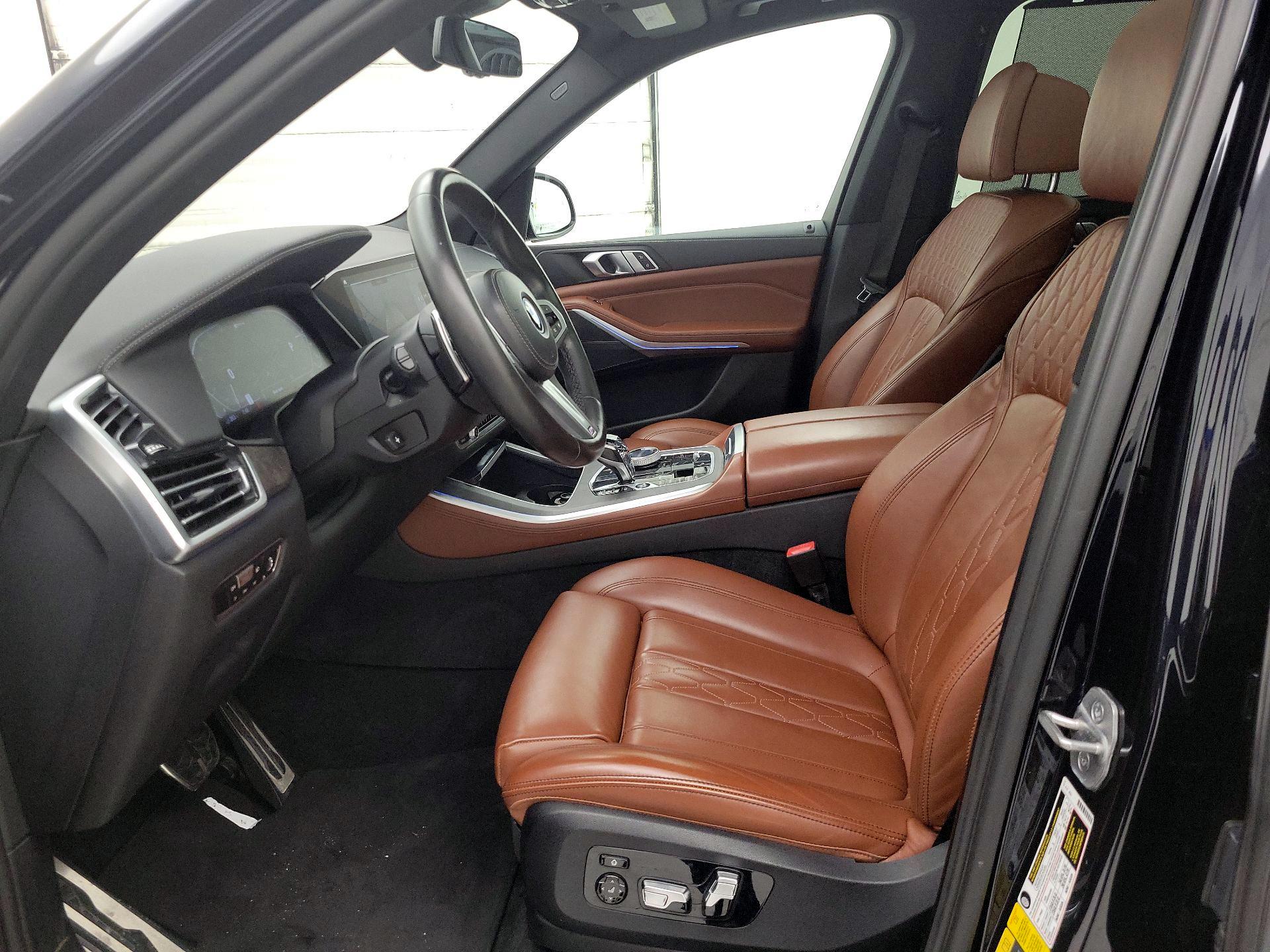 Thumbnail: 2022 BMW X5 - 11