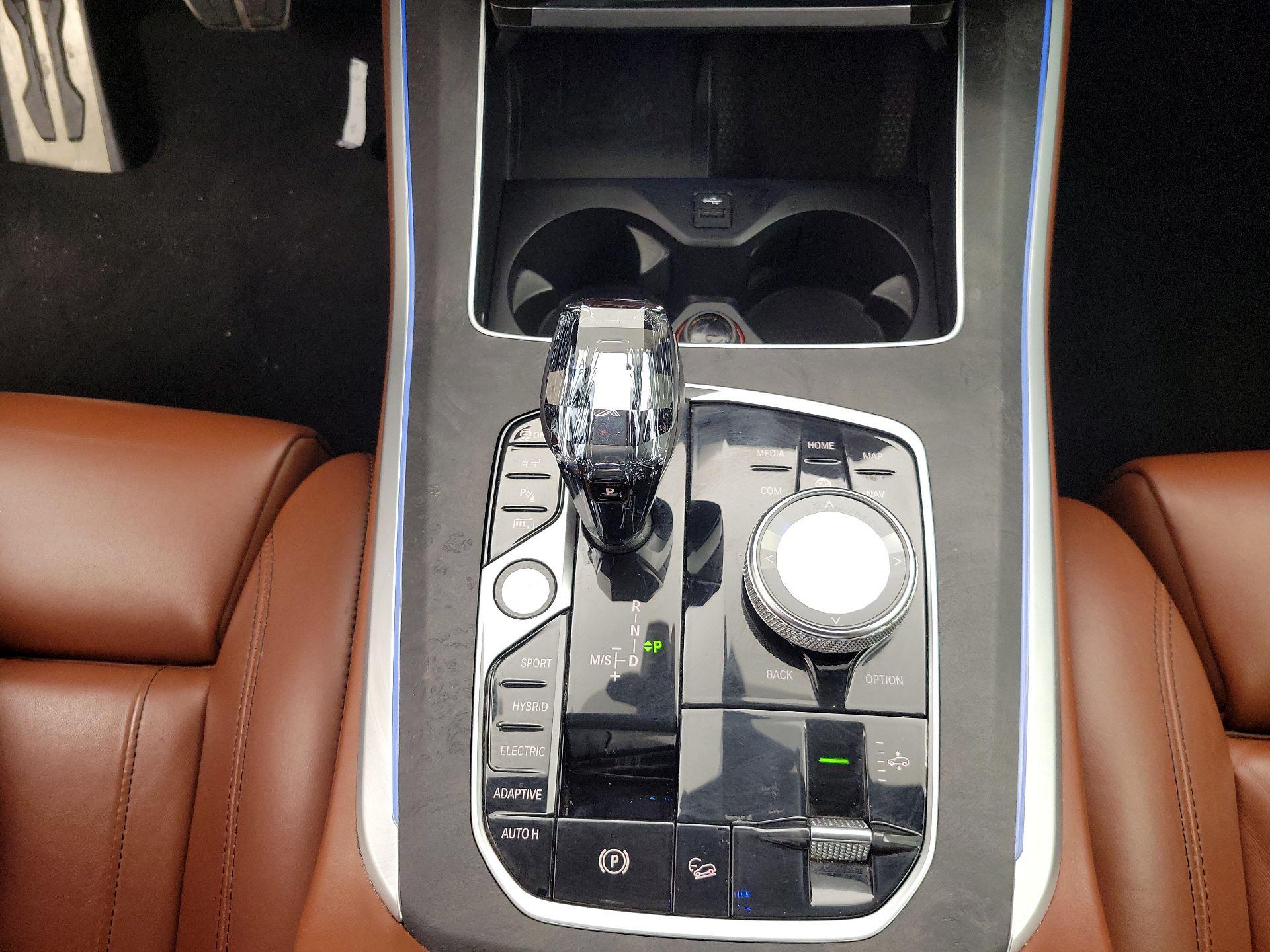 Thumbnail: 2022 BMW X5 - 17