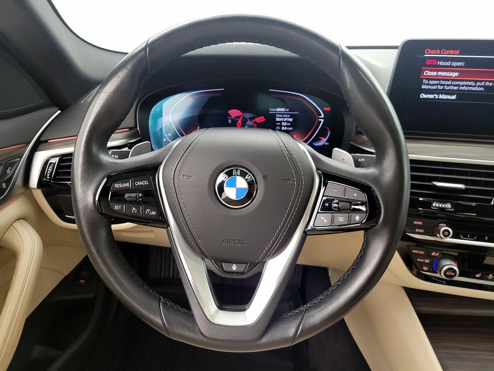 2022 BMW 5 Series 540i - Photo 11
