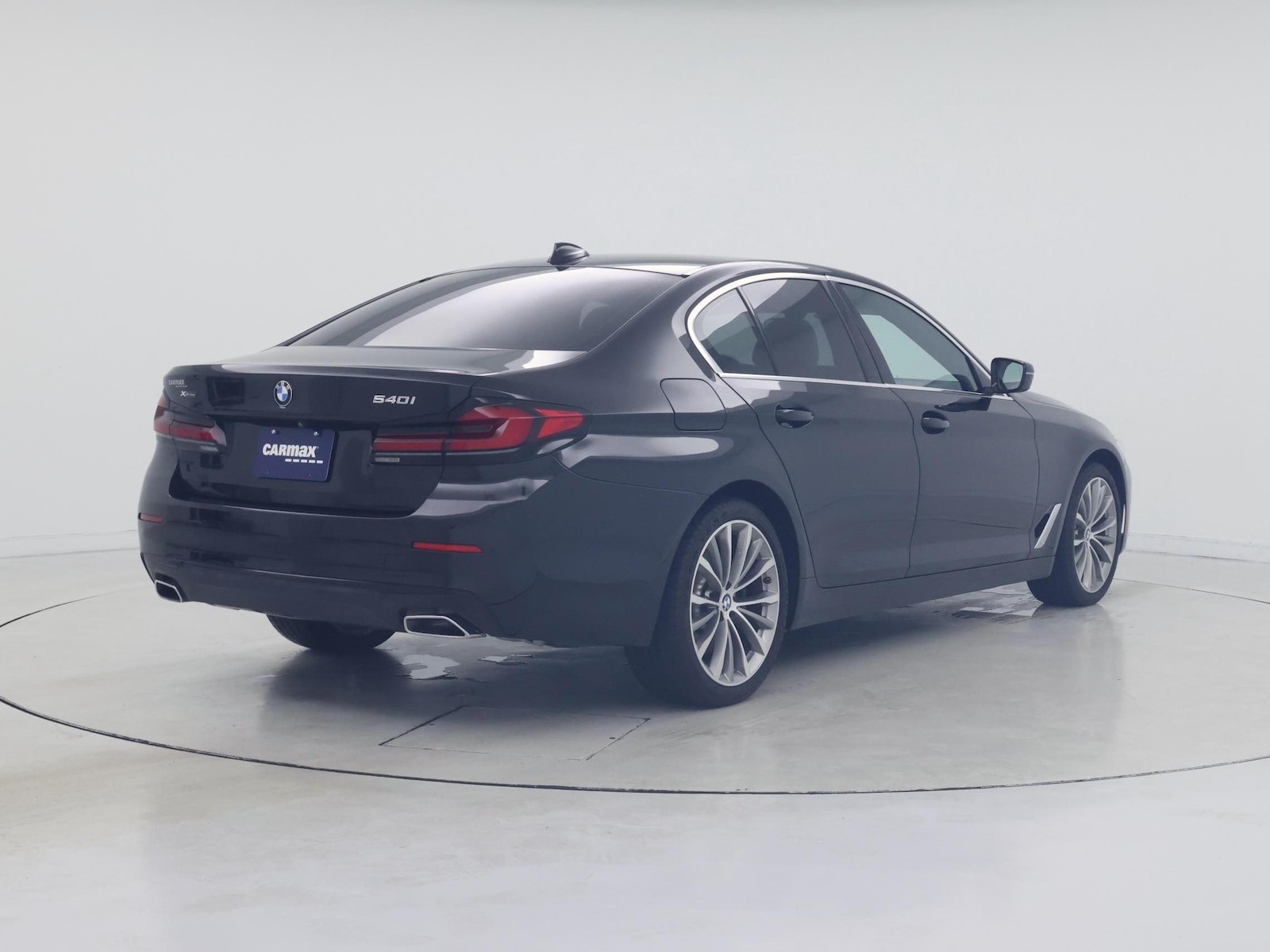 2022 BMW 5 Series 540i - Photo 9