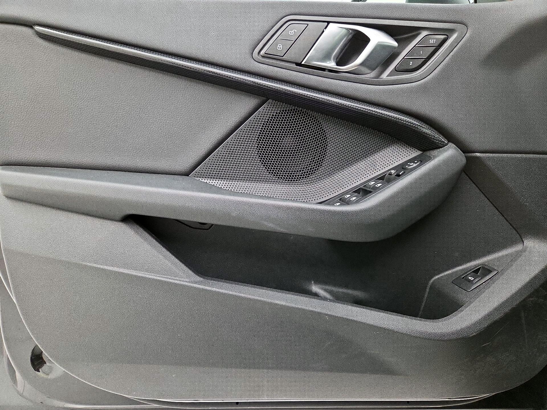 Thumbnail: 2024 BMW 2 Series - 12