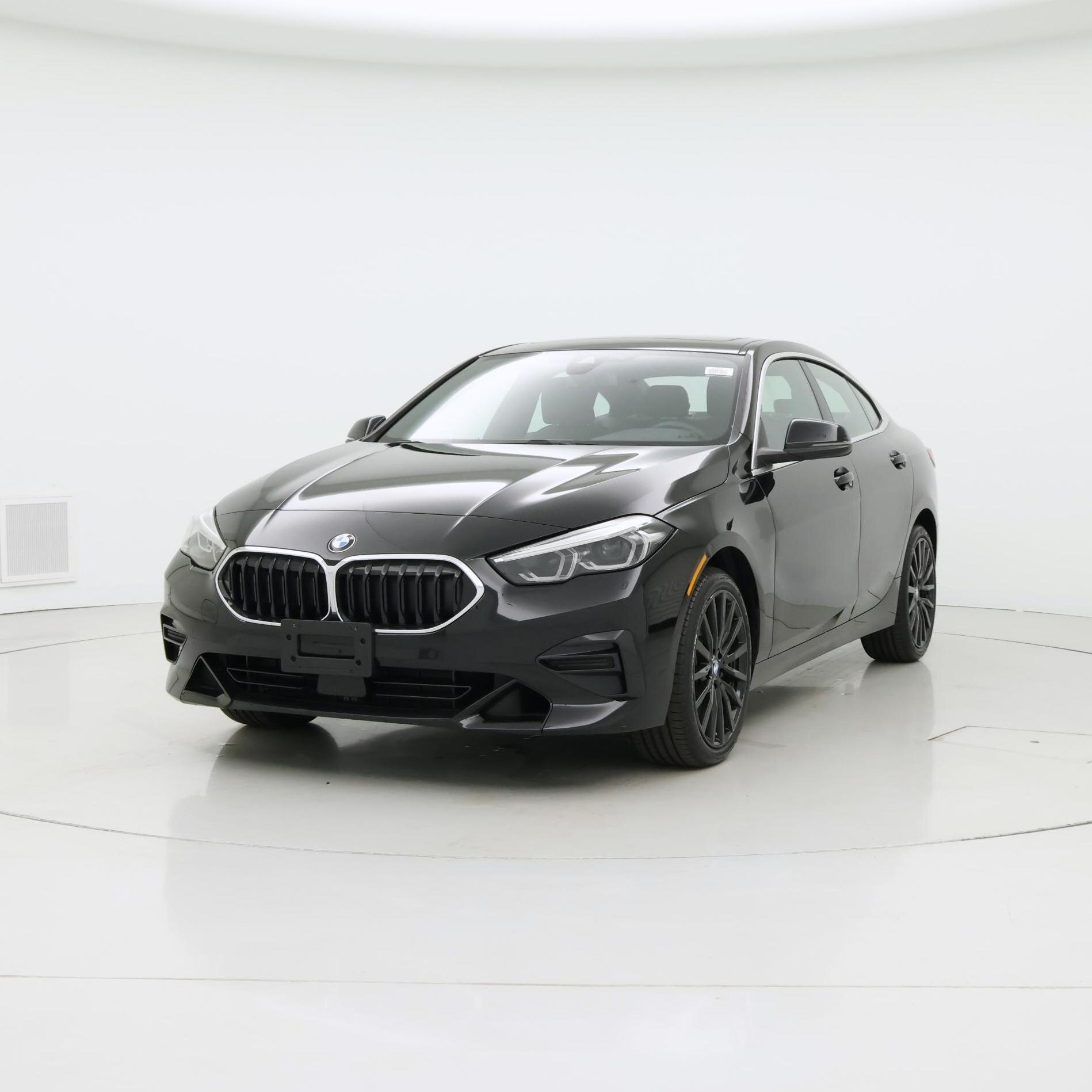 Thumbnail: 2024 BMW 2 Series - 4