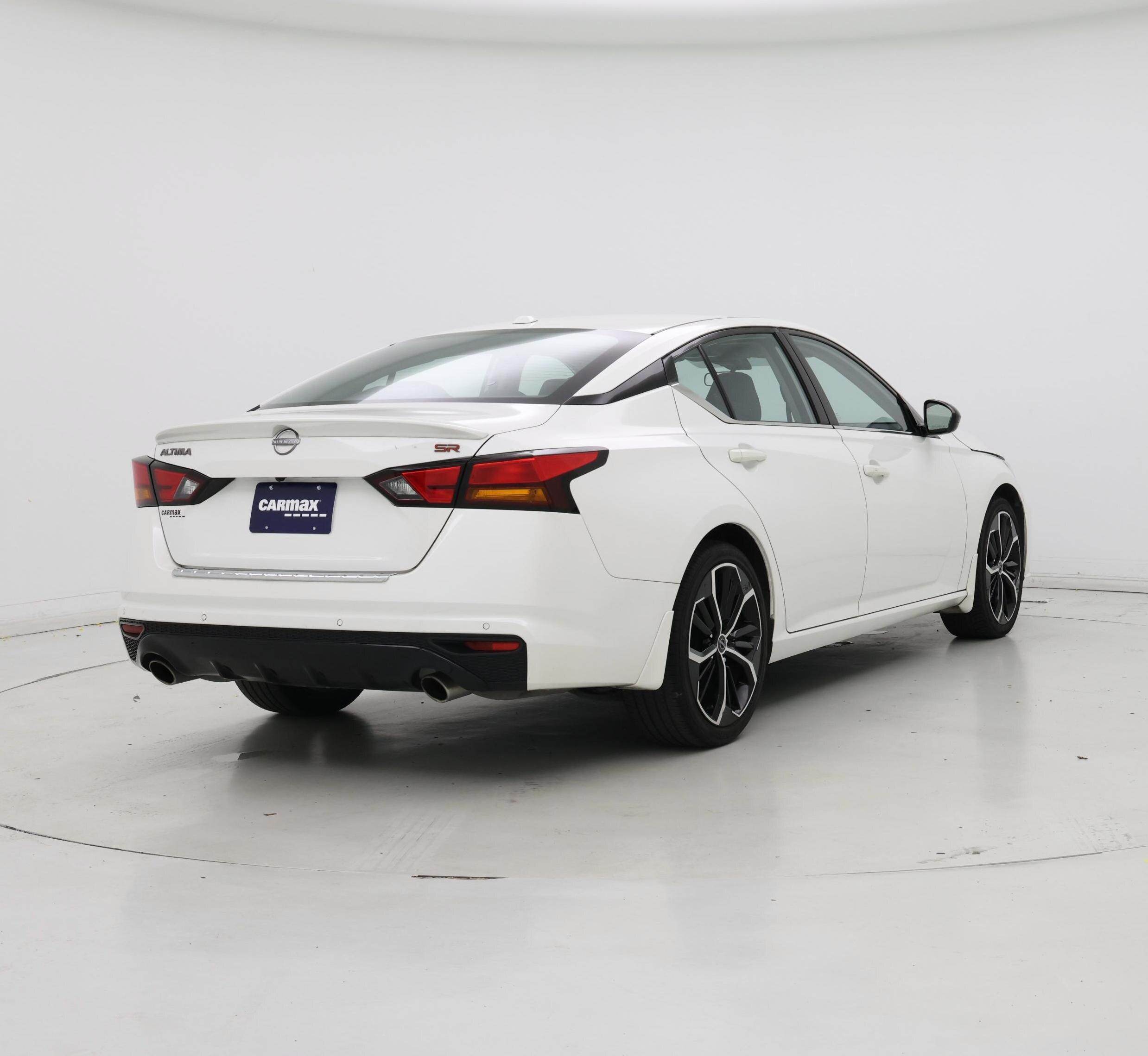 Thumbnail: 2023 Nissan Altima - 8