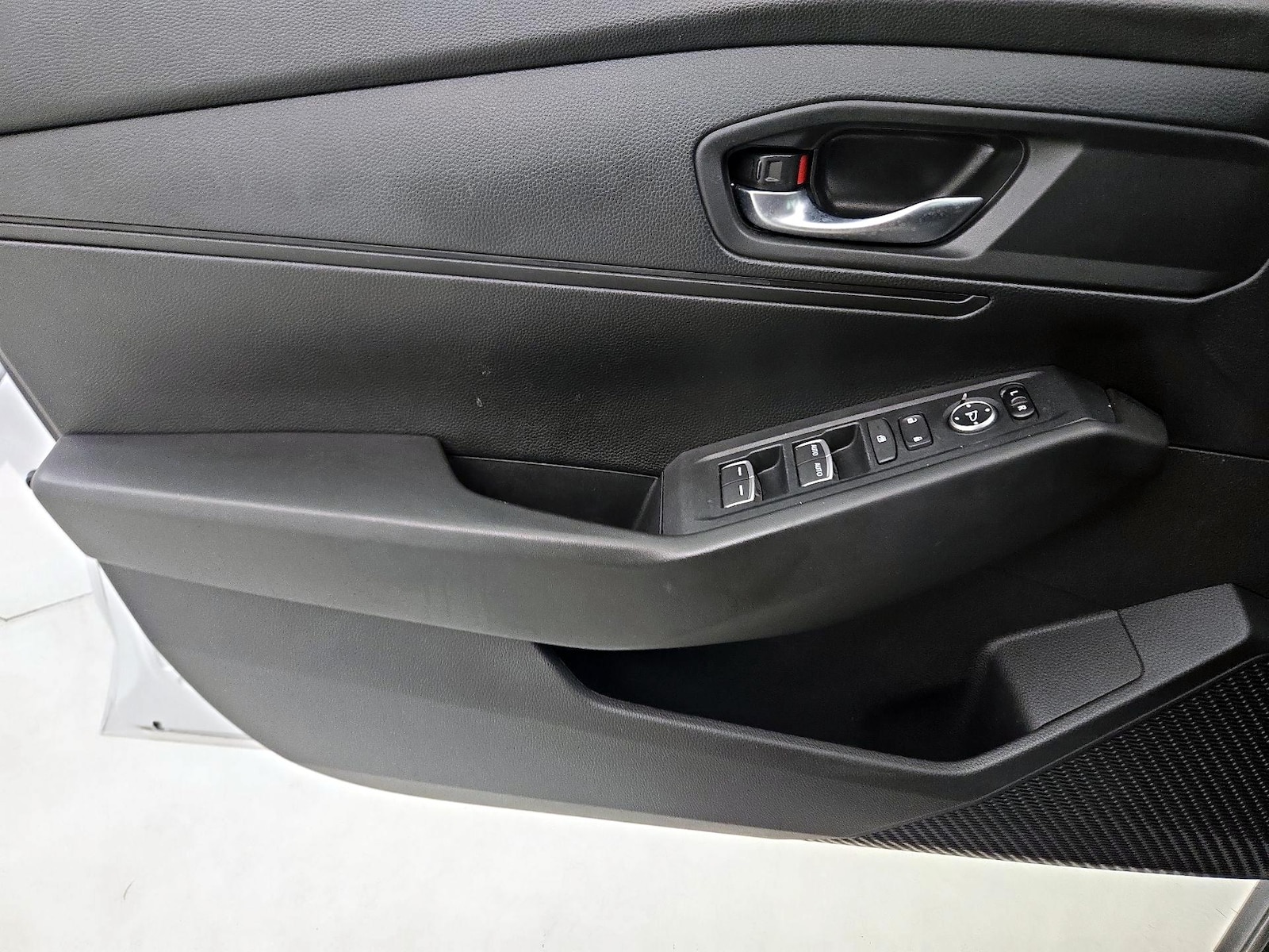 2024 Honda Accord LX - Photo 13