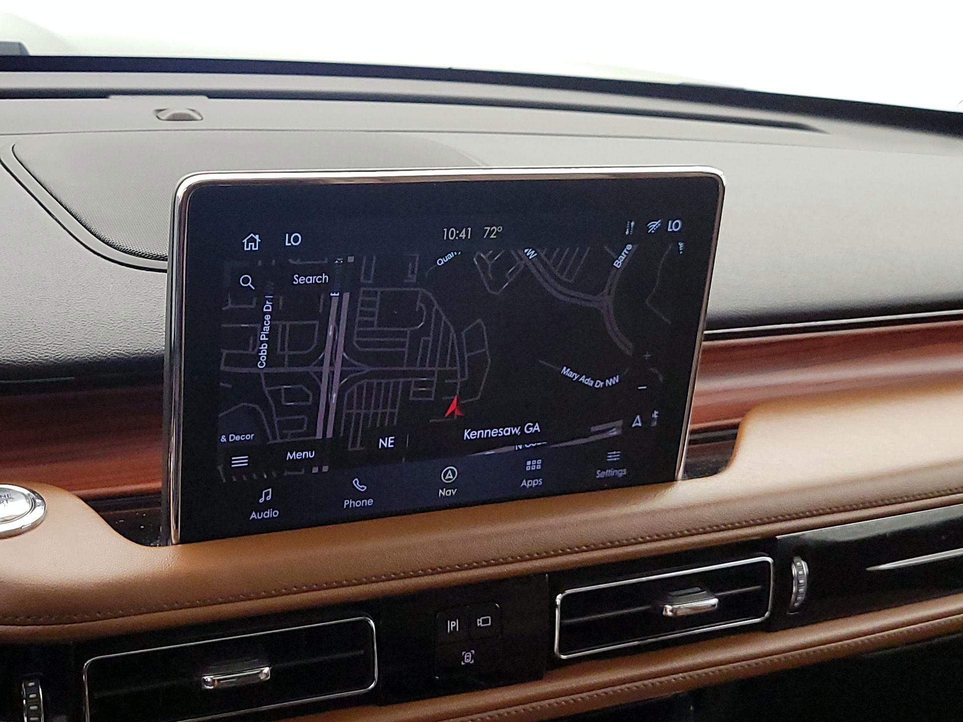 Thumbnail: 2023 Lincoln Aviator - 14
