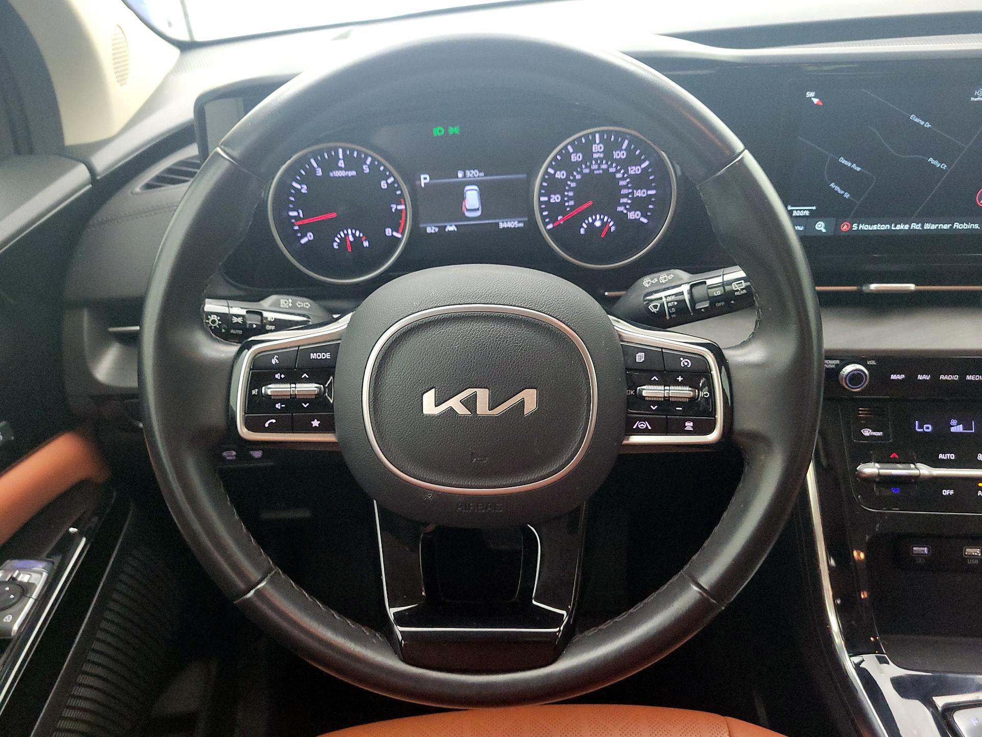 Thumbnail: 2022 Kia Carnival - 10