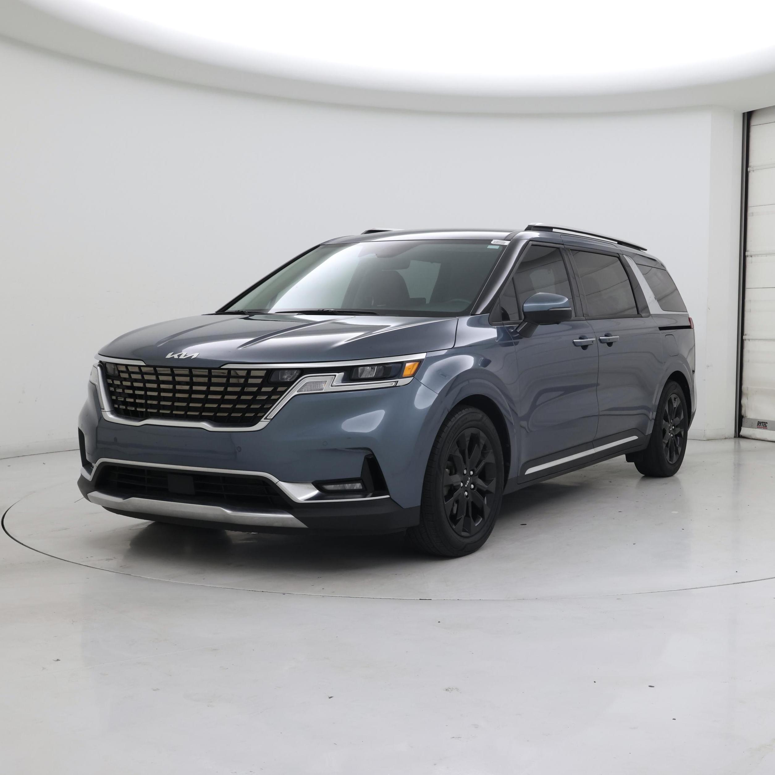 Thumbnail: 2022 Kia Carnival - 4