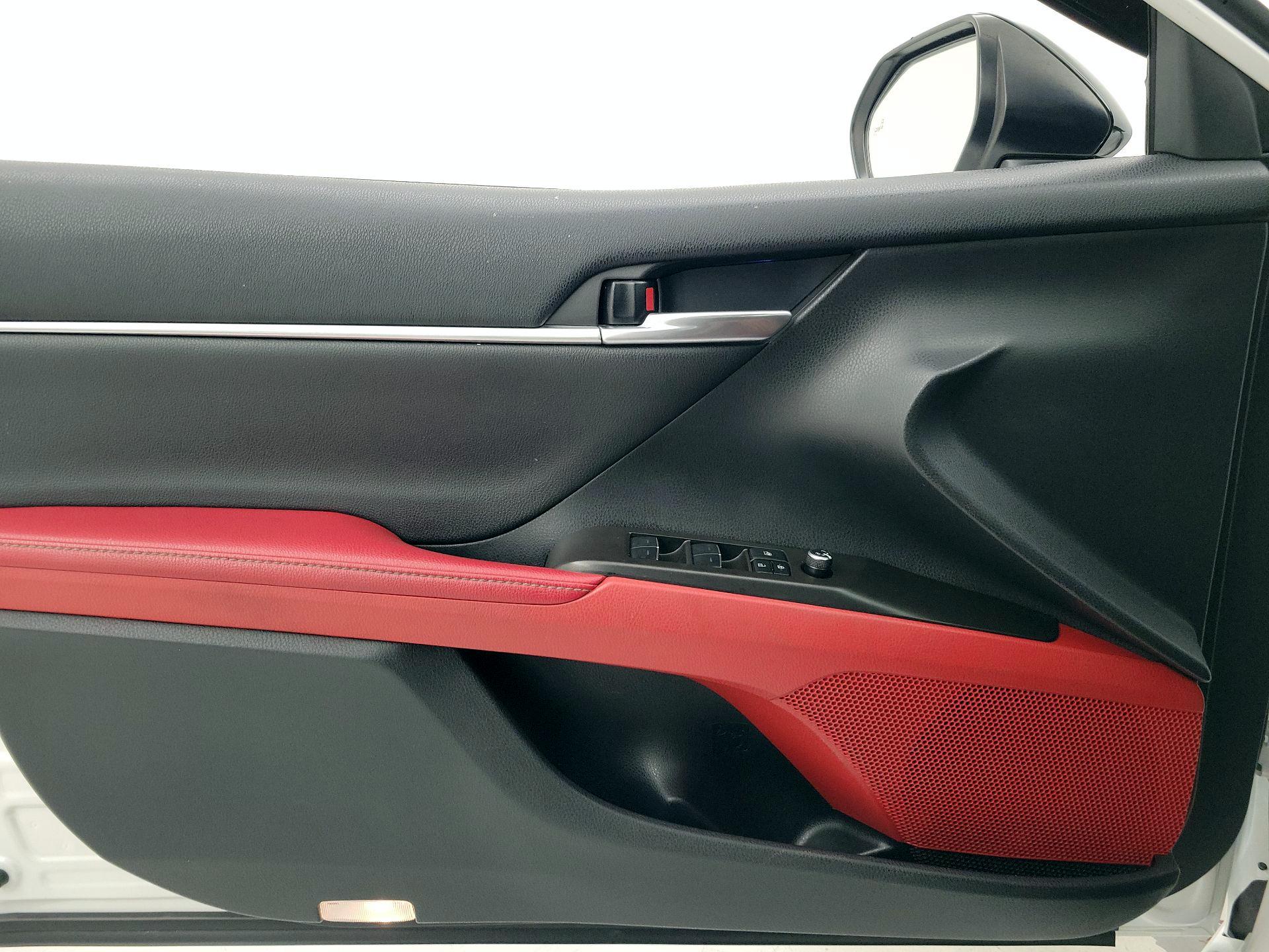 Thumbnail: 2023 Toyota Camry - 12